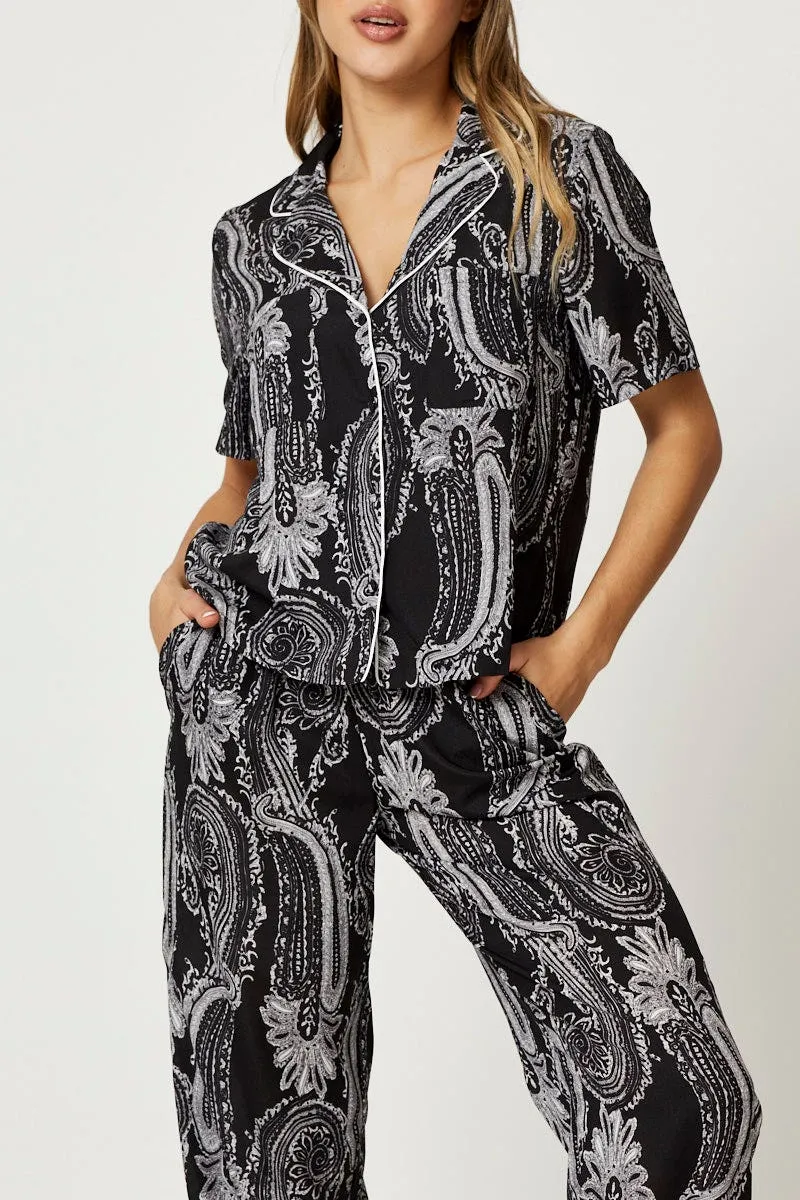LightweightDesign Print Bandana Button Through Pyjama Set