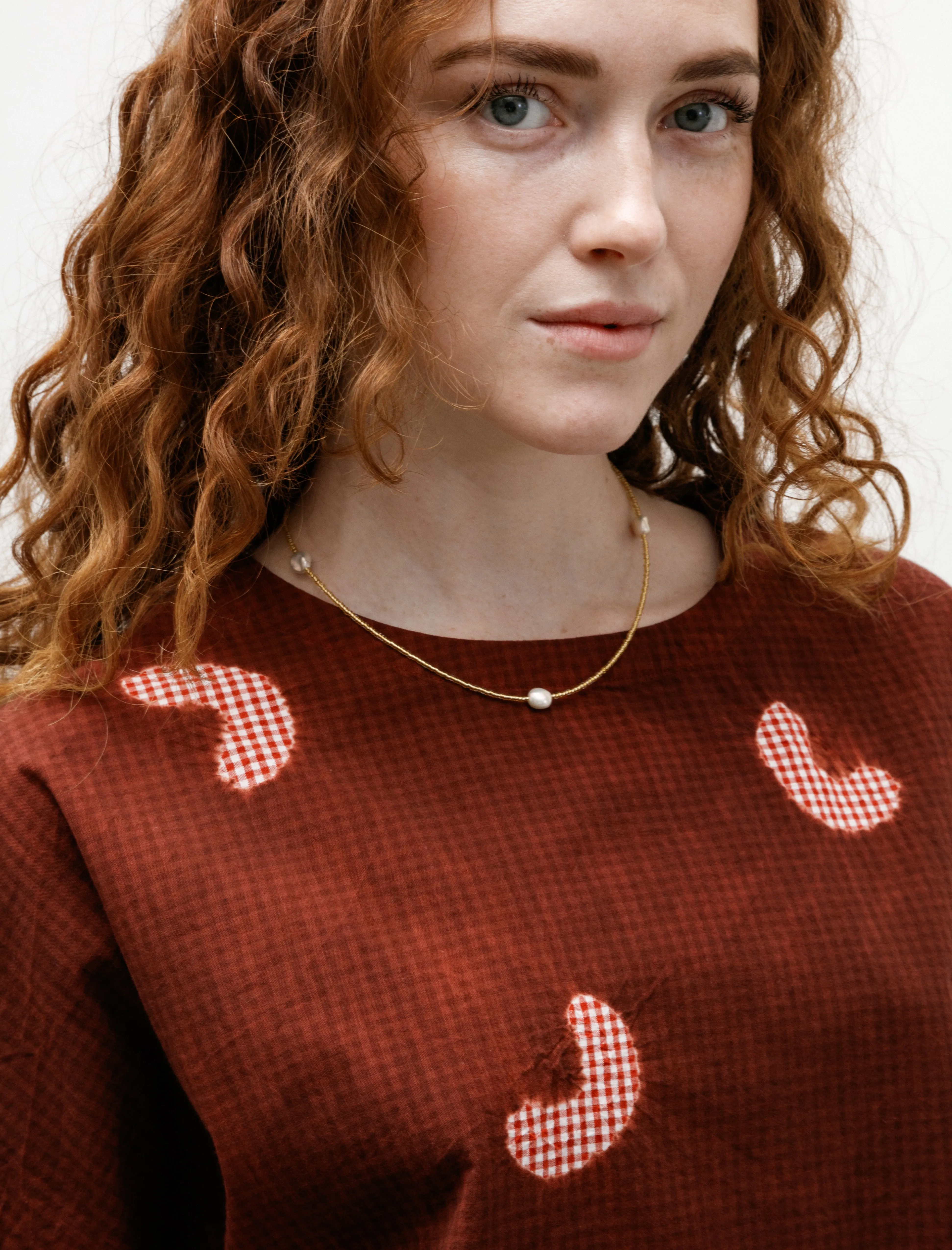 Euro Mood Code Soul Koboushi Shibori Smile Cotton Gingham Woven T-Shirt Bordeaux/Red