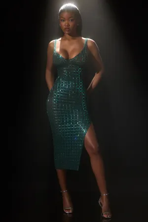 Utility Mode Embellished Open-Back Midaxi Dress in Emerald Green