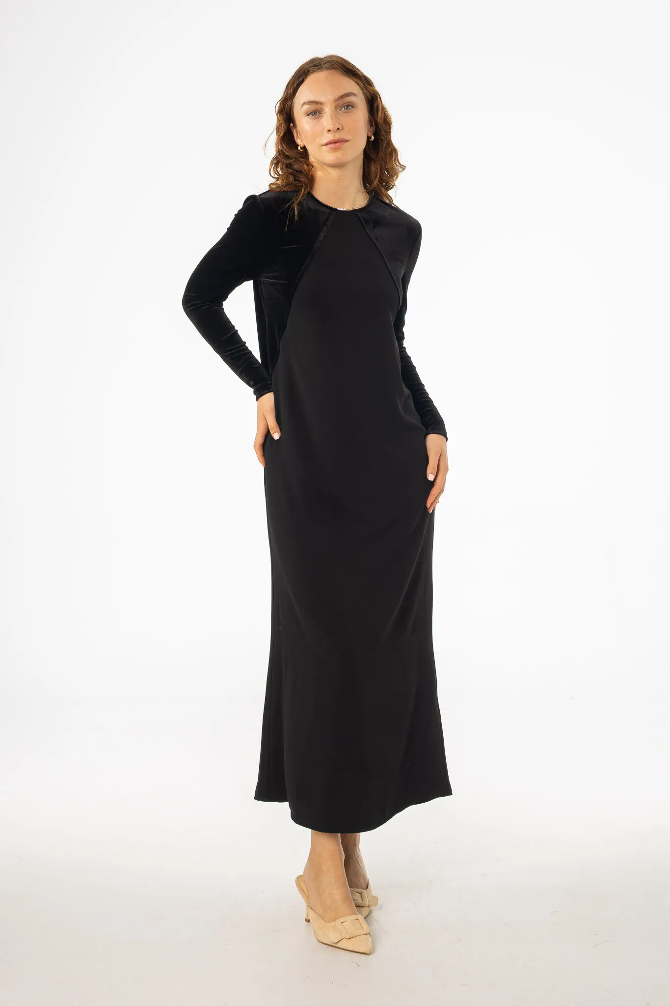 FadeResistant Dye Black Mixed Fabric Maxi Dress