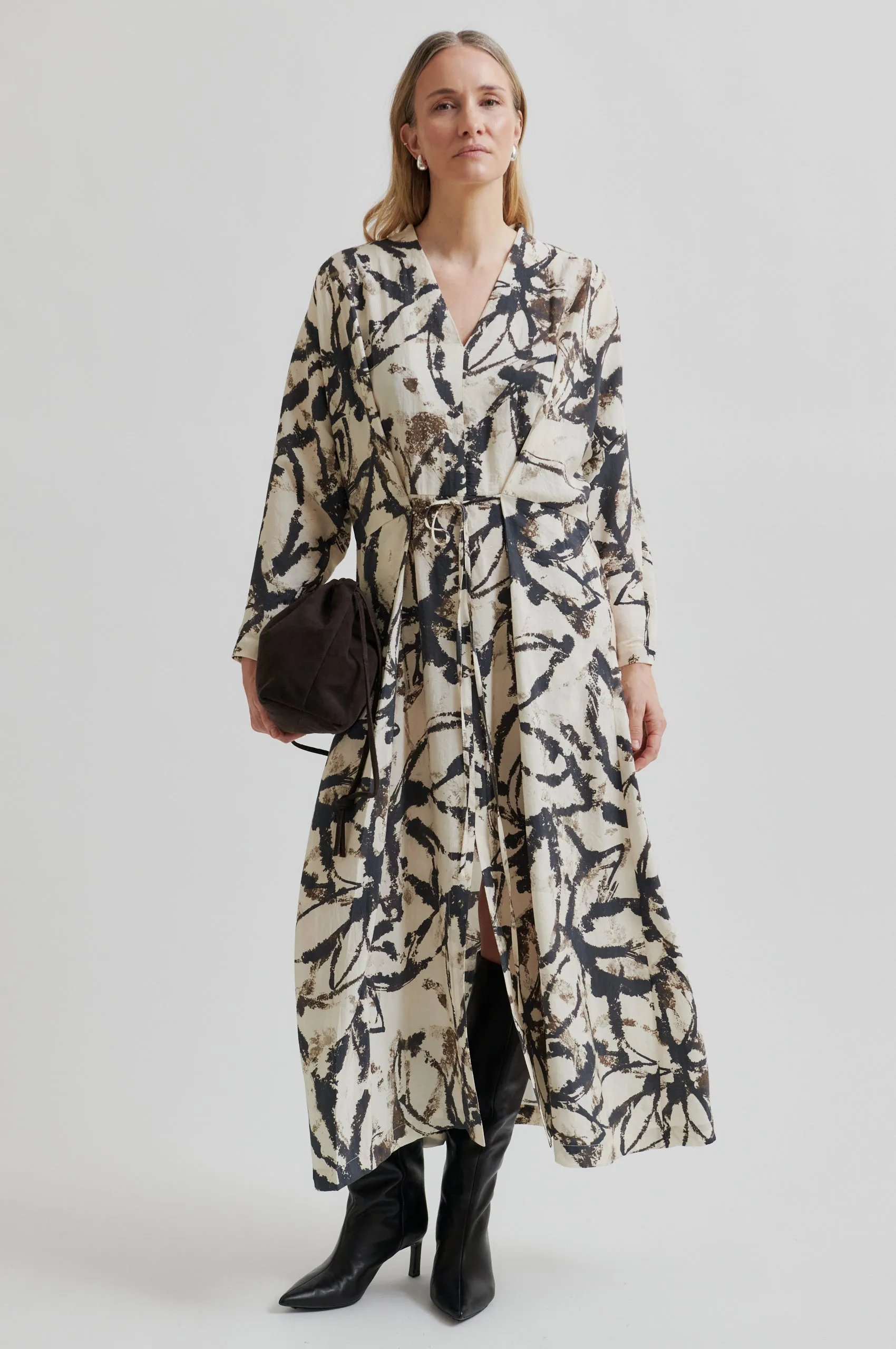 Photo Fit QuickEvaporation Cornelis Dress