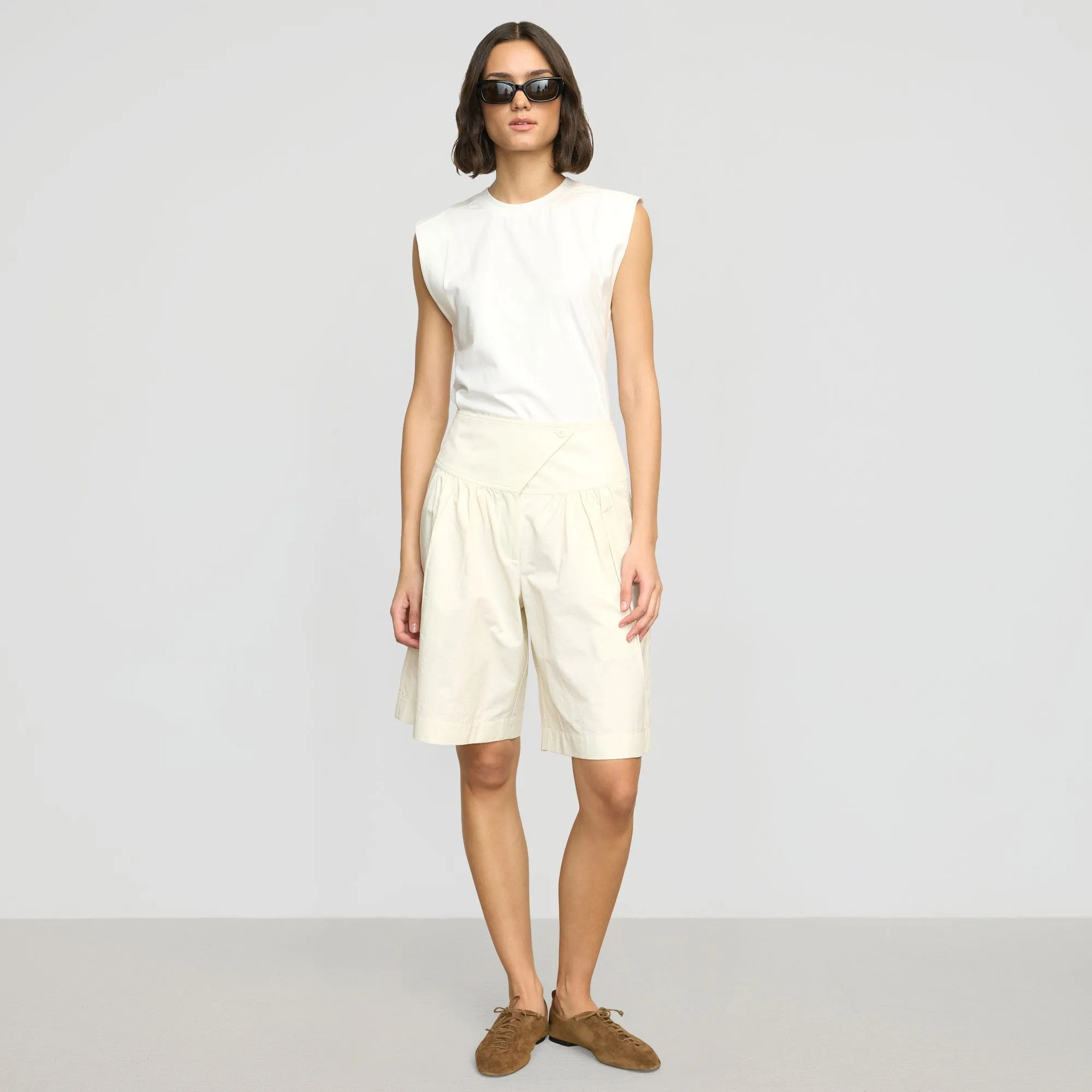 sequined details Wrinkle-Resistant Arlo Cotton Bermuda Short