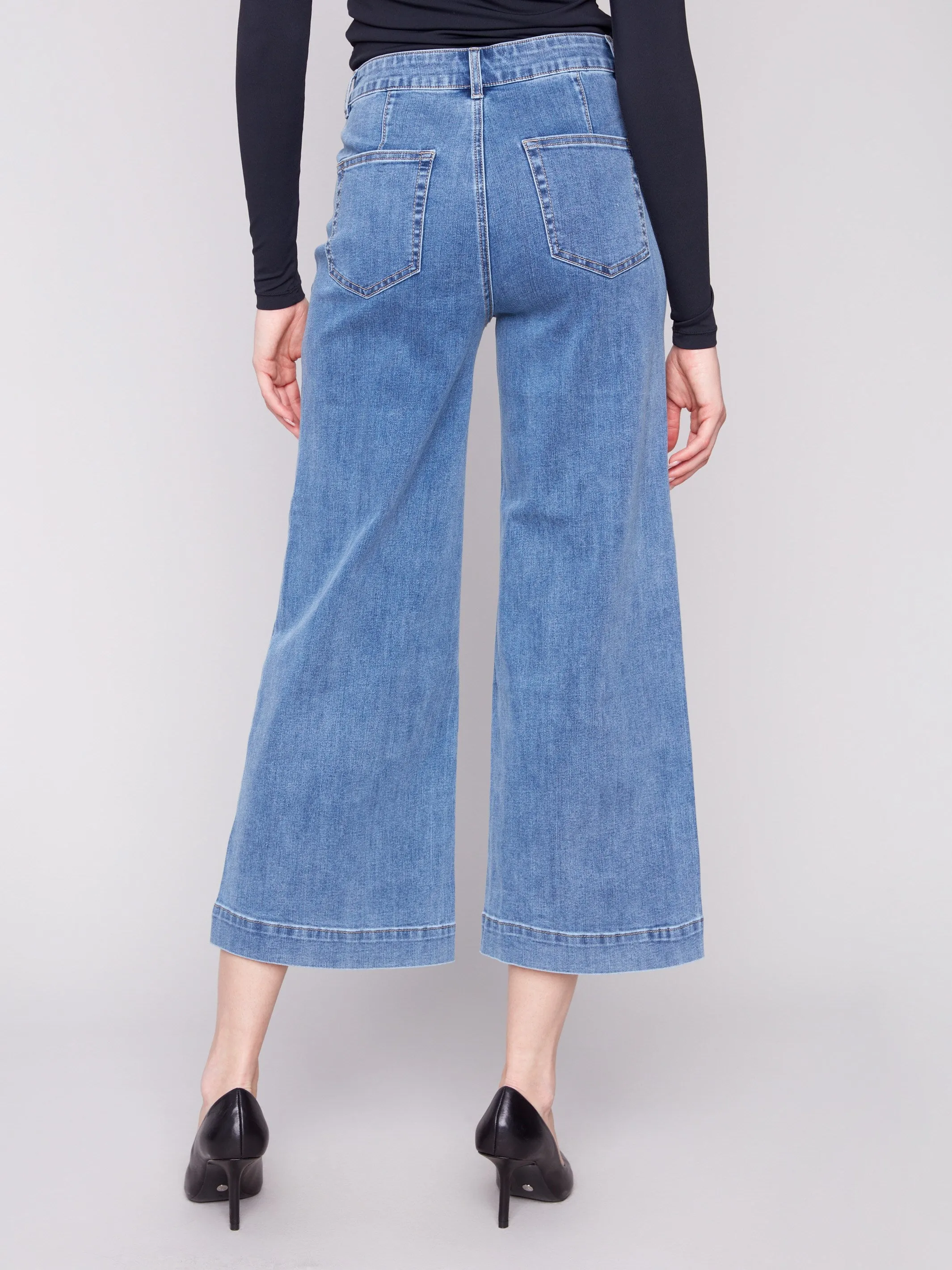 Outfit Plan Patch Pocket Flare Jeans - Medium Blue