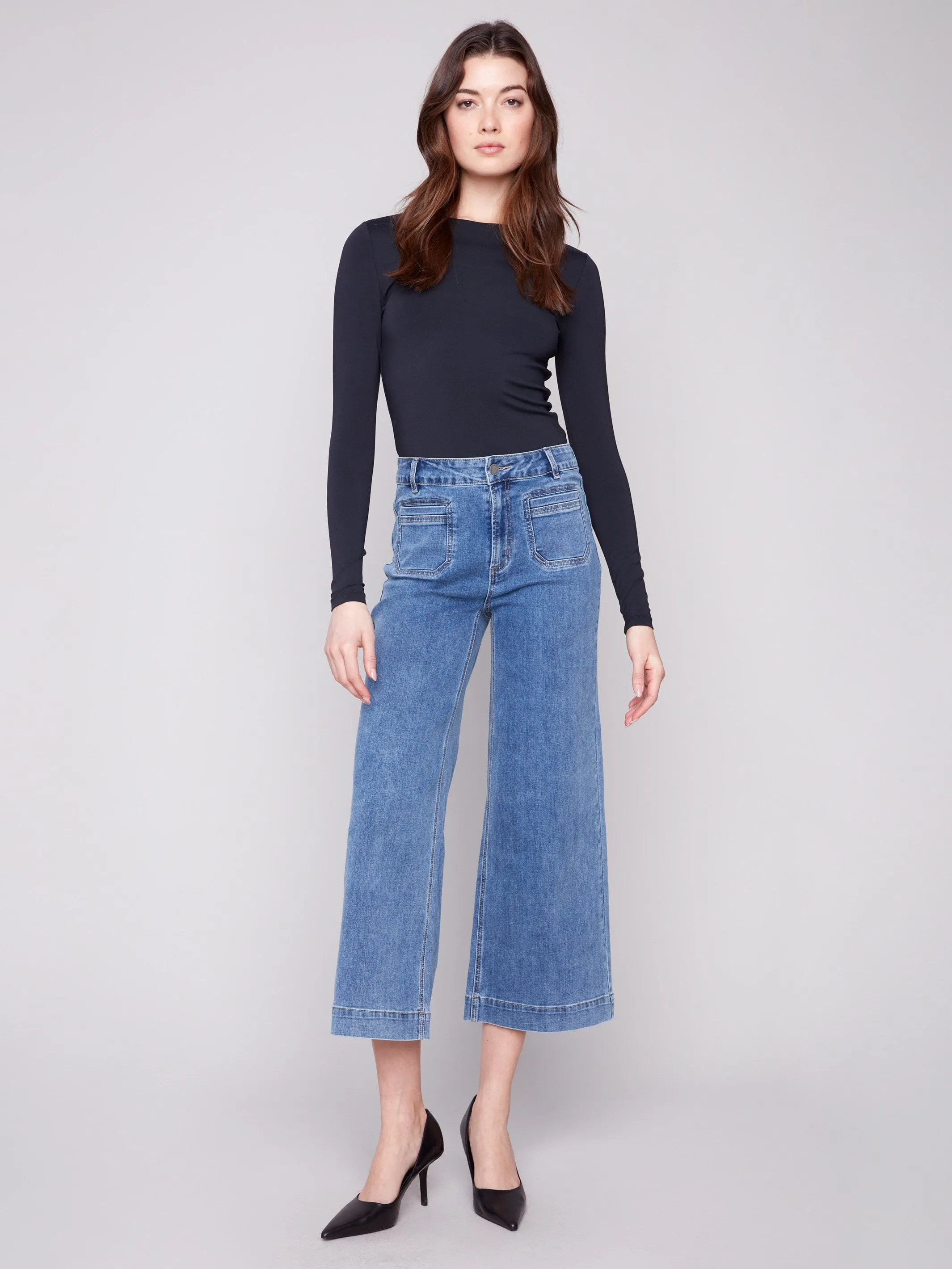Stylish Fit Patch Pocket Flare Jeans - Medium Blue