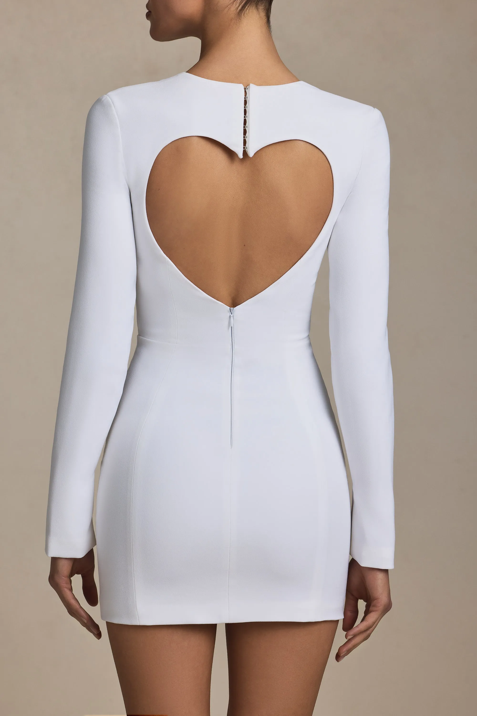 Adaptive Sizing System Cut-Out Heart-Detail Bodycon Mini Dress in White