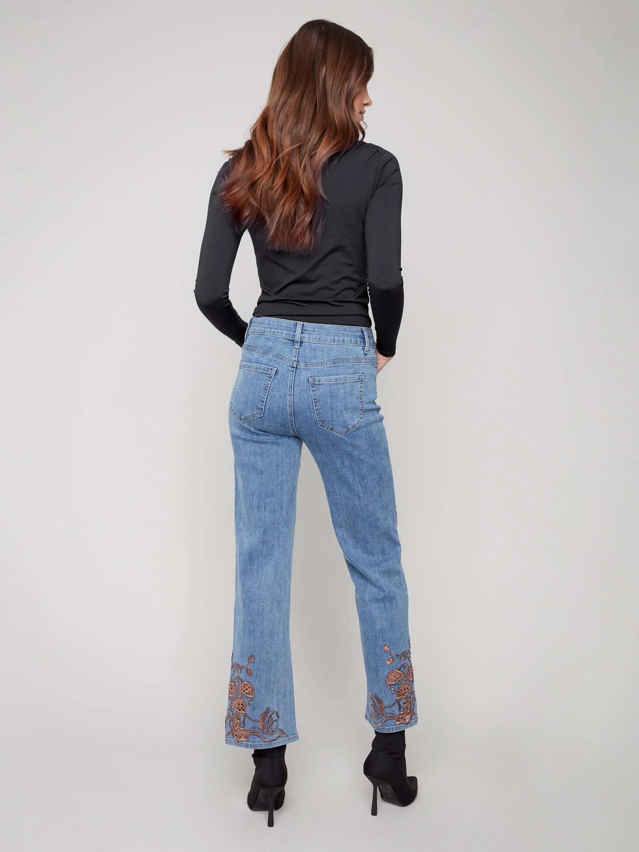 Straight Leg Jeans With Lace Embroidery - Medium Blue Daily Favorite