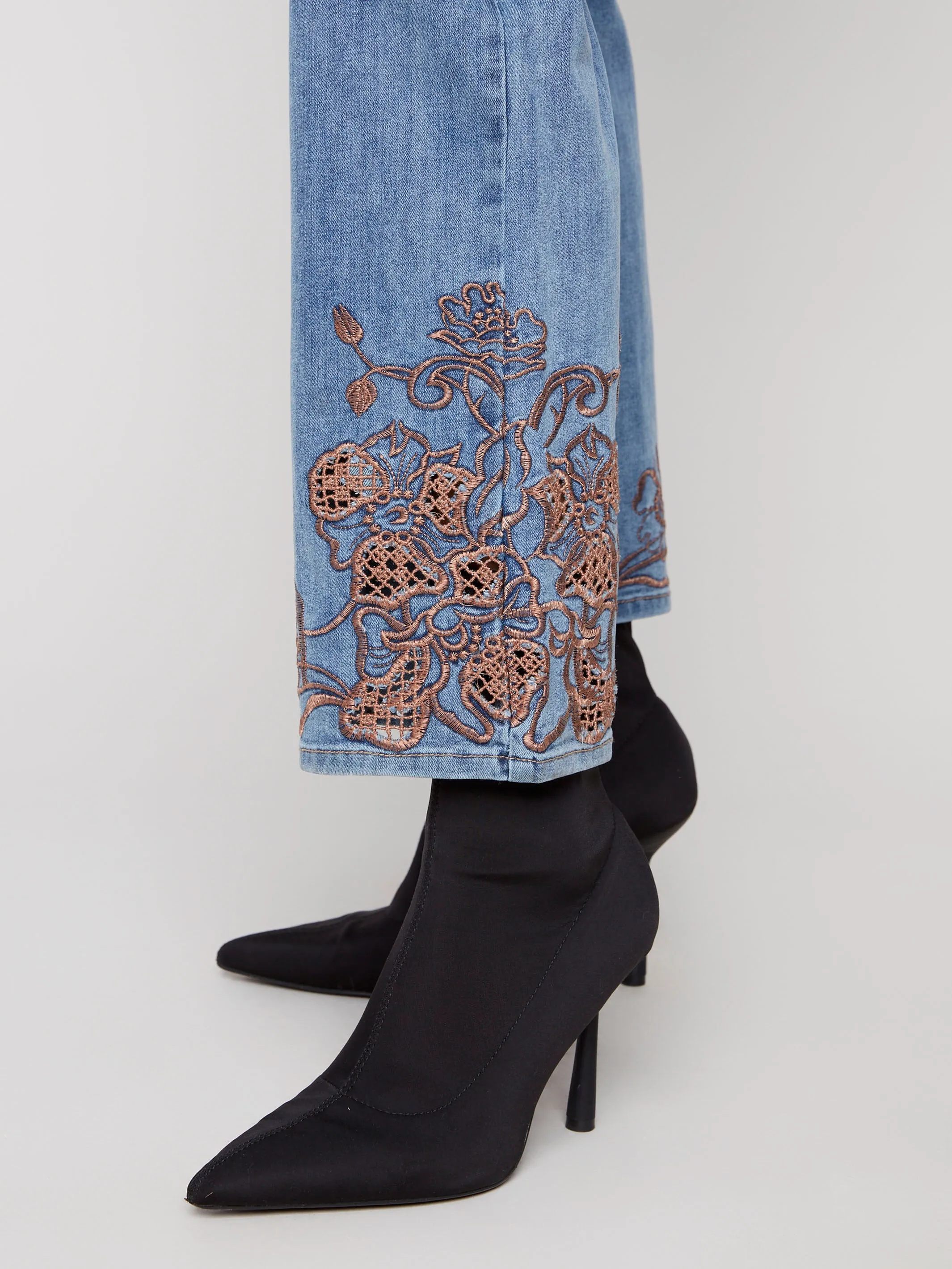 Teen Outfit Outdoor Adventure Sunny Vibes Straight Leg Jeans With Lace Embroidery - Medium Blue