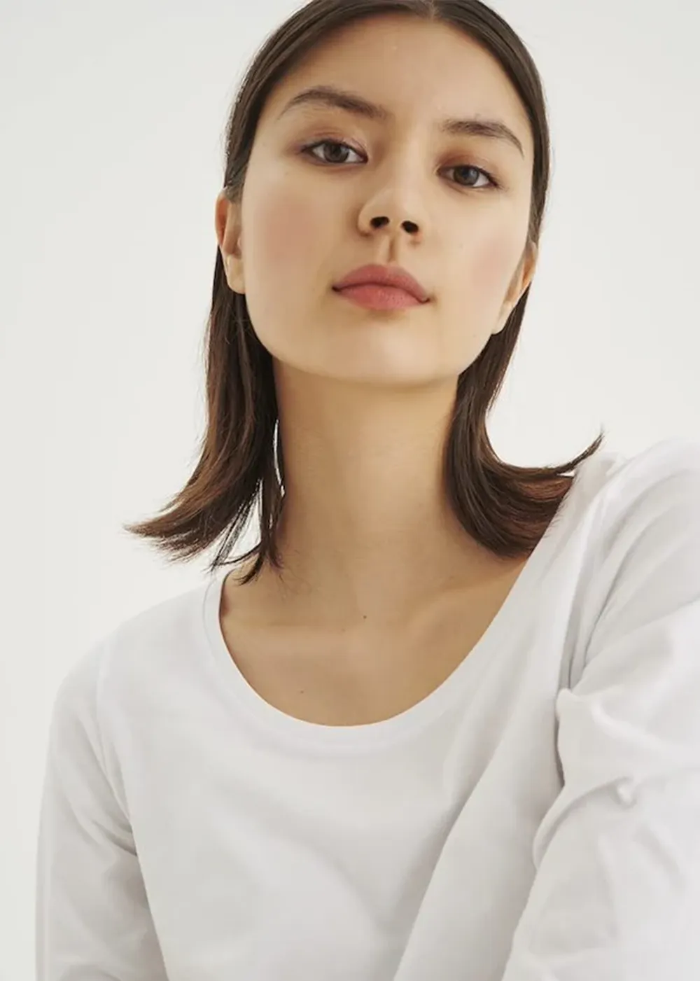 LongLastingColor Casual Layering Wear Rena Long Sleeve T-Shirt