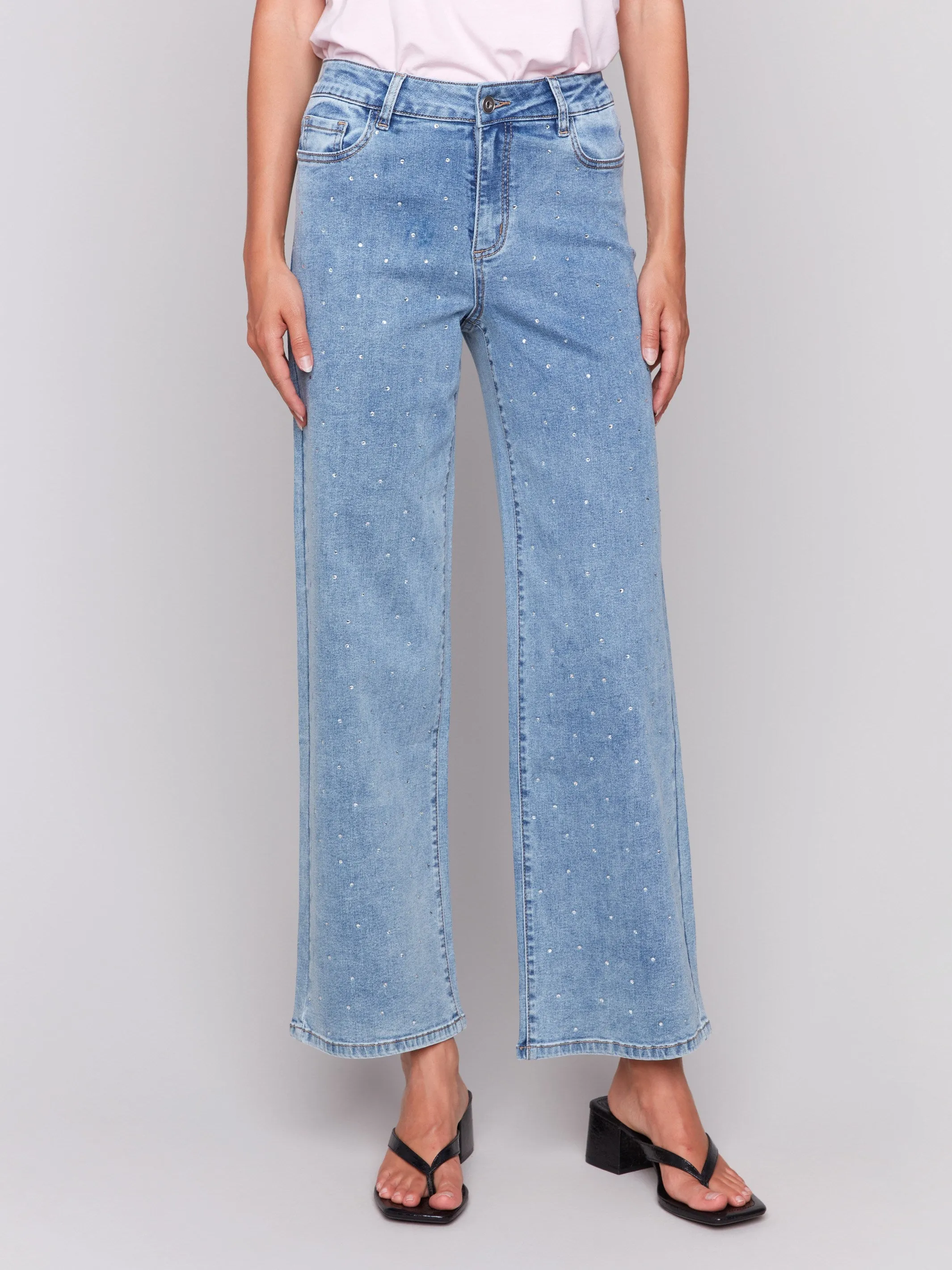 Garment Dyed Texture Rhinestone Embellished Wide Leg Jeans - Light Blue