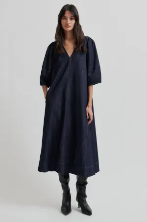 Dera Denim Dress Active Fit