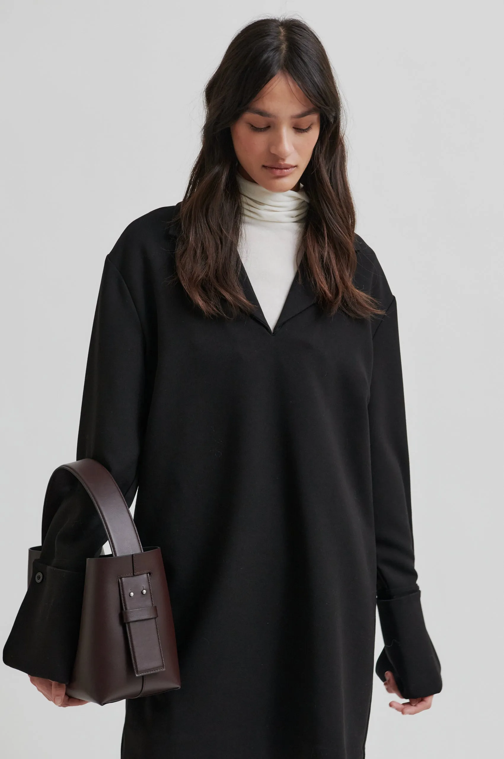 Air Move Storm Core Luisa Collar Dress