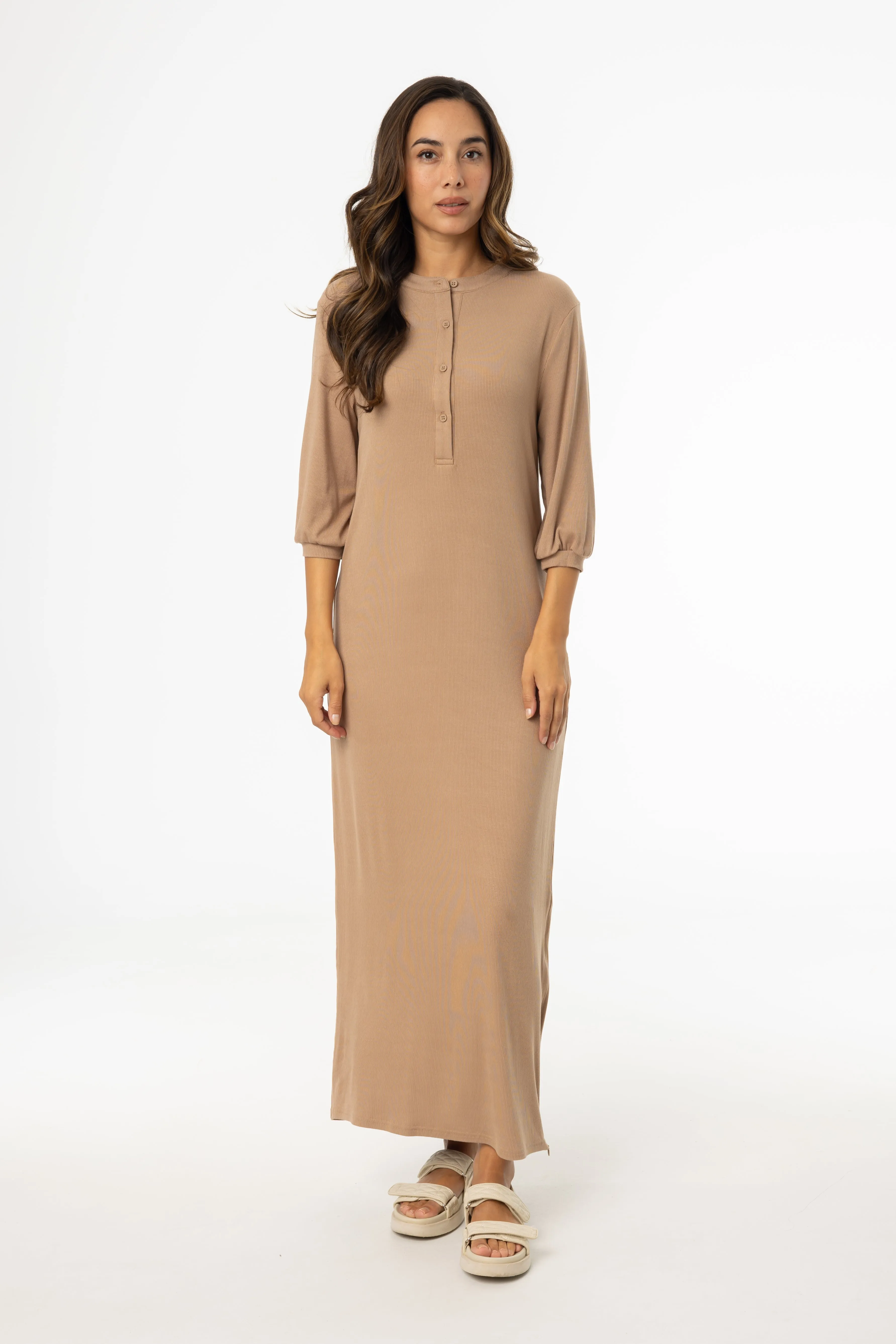 AntiPillingTechnology Mocha 3/4 Sleeve Maxi Dress