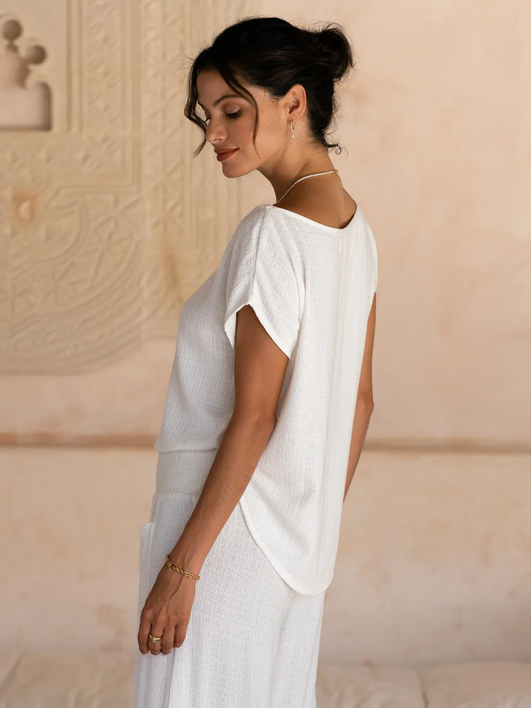 Cozy Wardrobe Multi Directional Stretch Casa Linen Blend Top Coconut