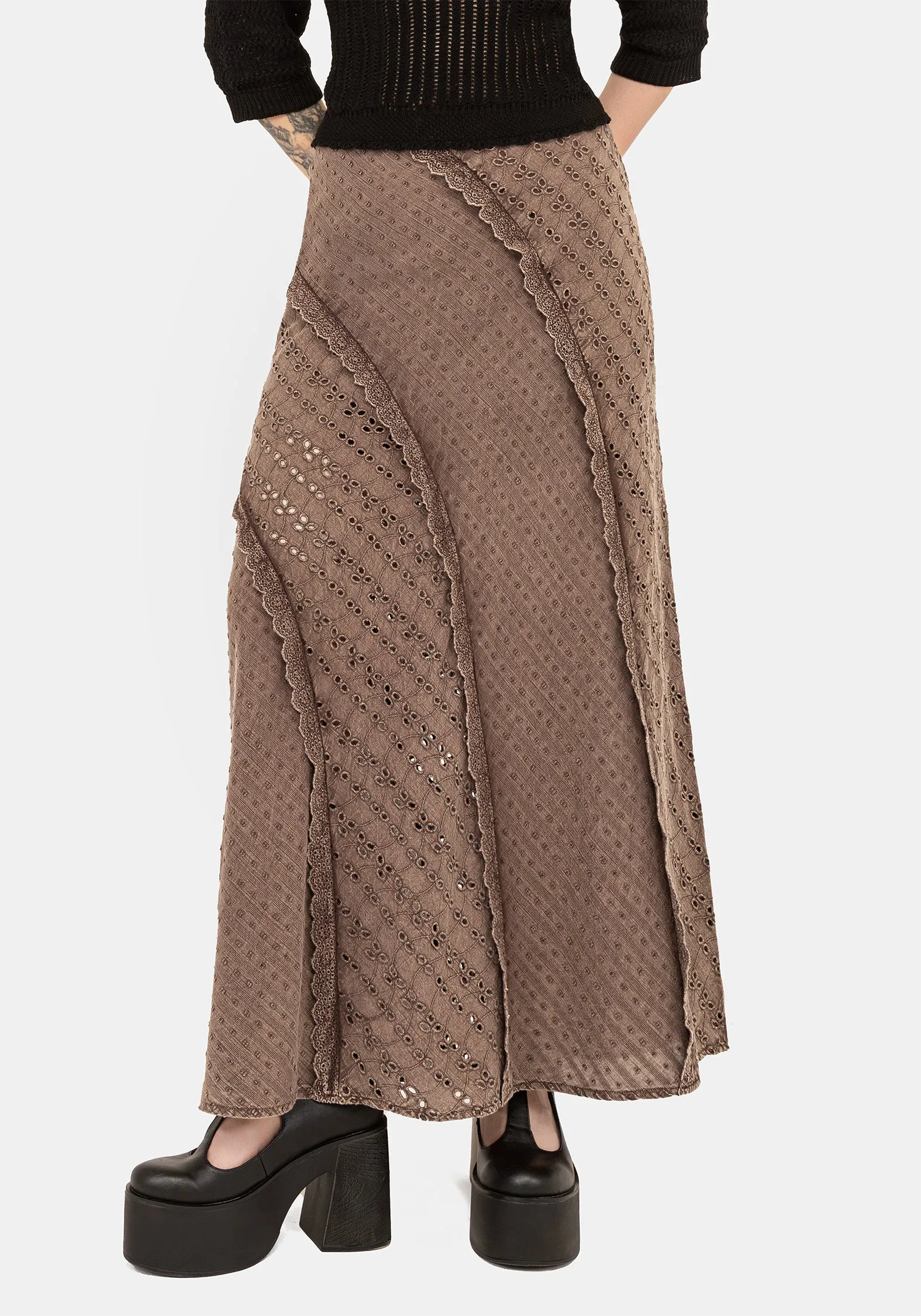 Summerisle Cotton Broderie Detail Midaxi Skirt Outfit Focus