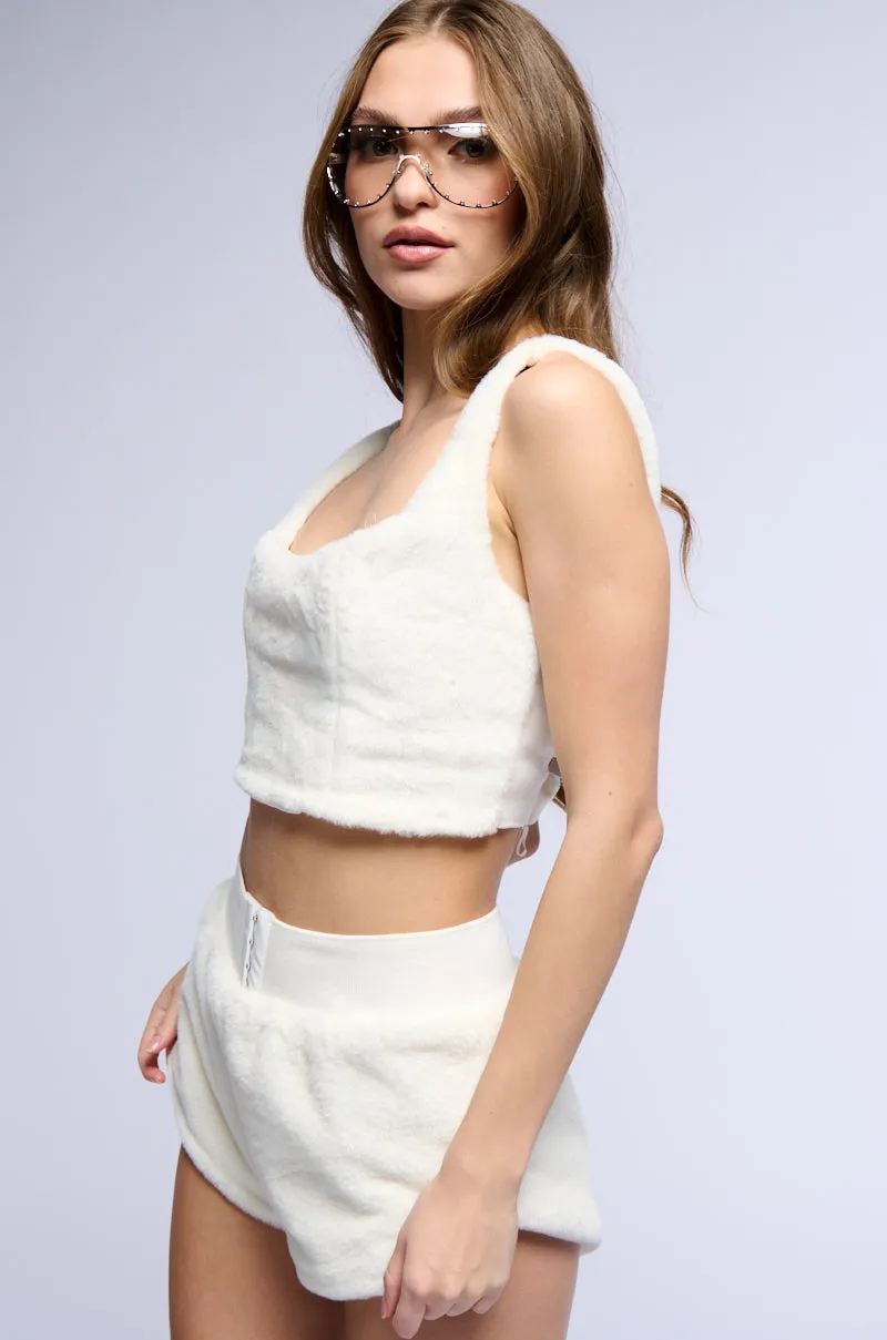 GOT MY FUR ON TANK TOP Stable performance Layered Mesh