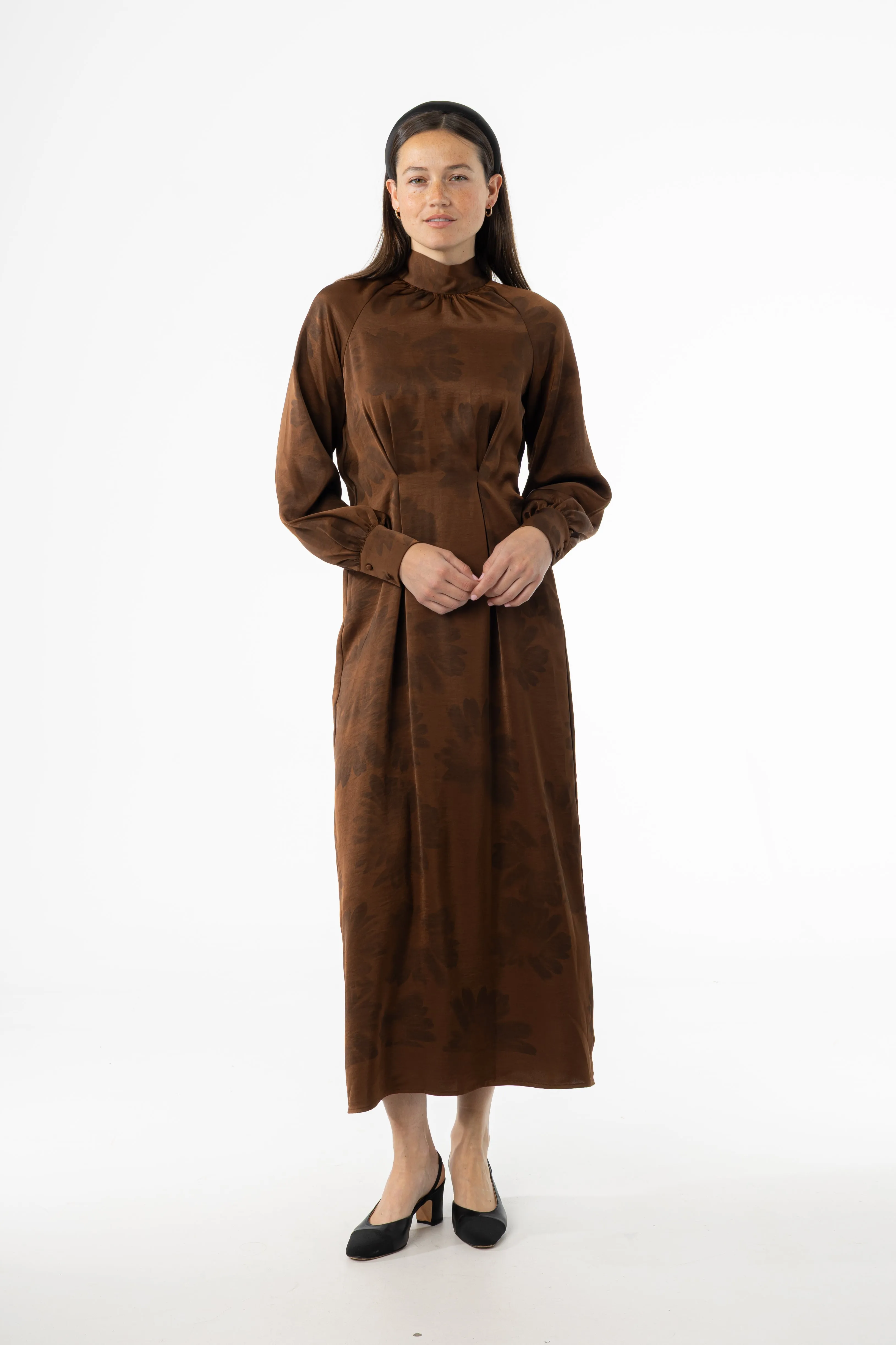 Outdoor Activity Brown Floral Printed Tie Neck Dress