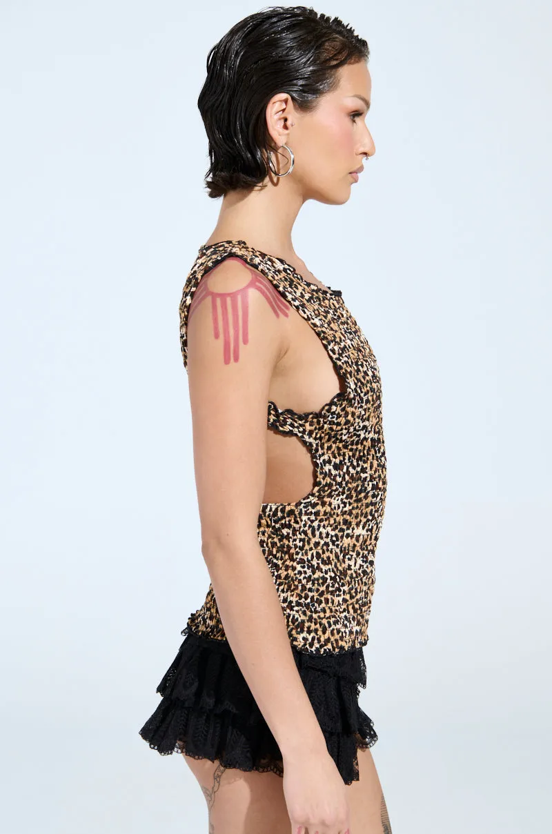CHOLE OPEN BACK & SMOCKED BODY TOP Seamless Design Tagless Neck