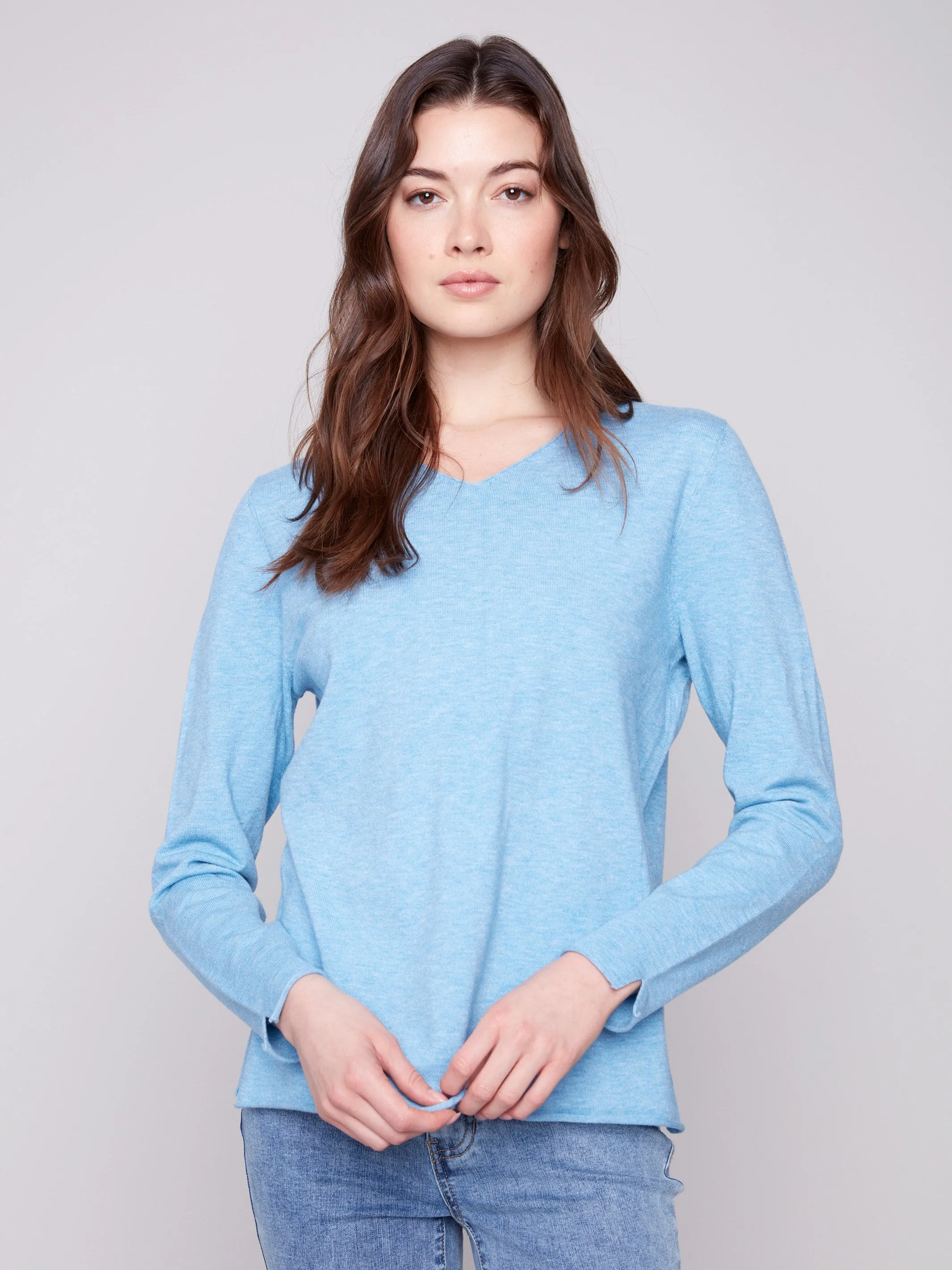 Luxe Wear Basic V-Neck Sweater - Heather Oxford