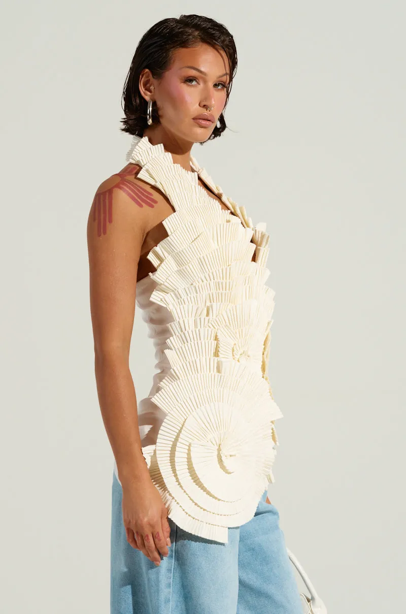 high - ground - clearance COVER ME IN LOVE TOP