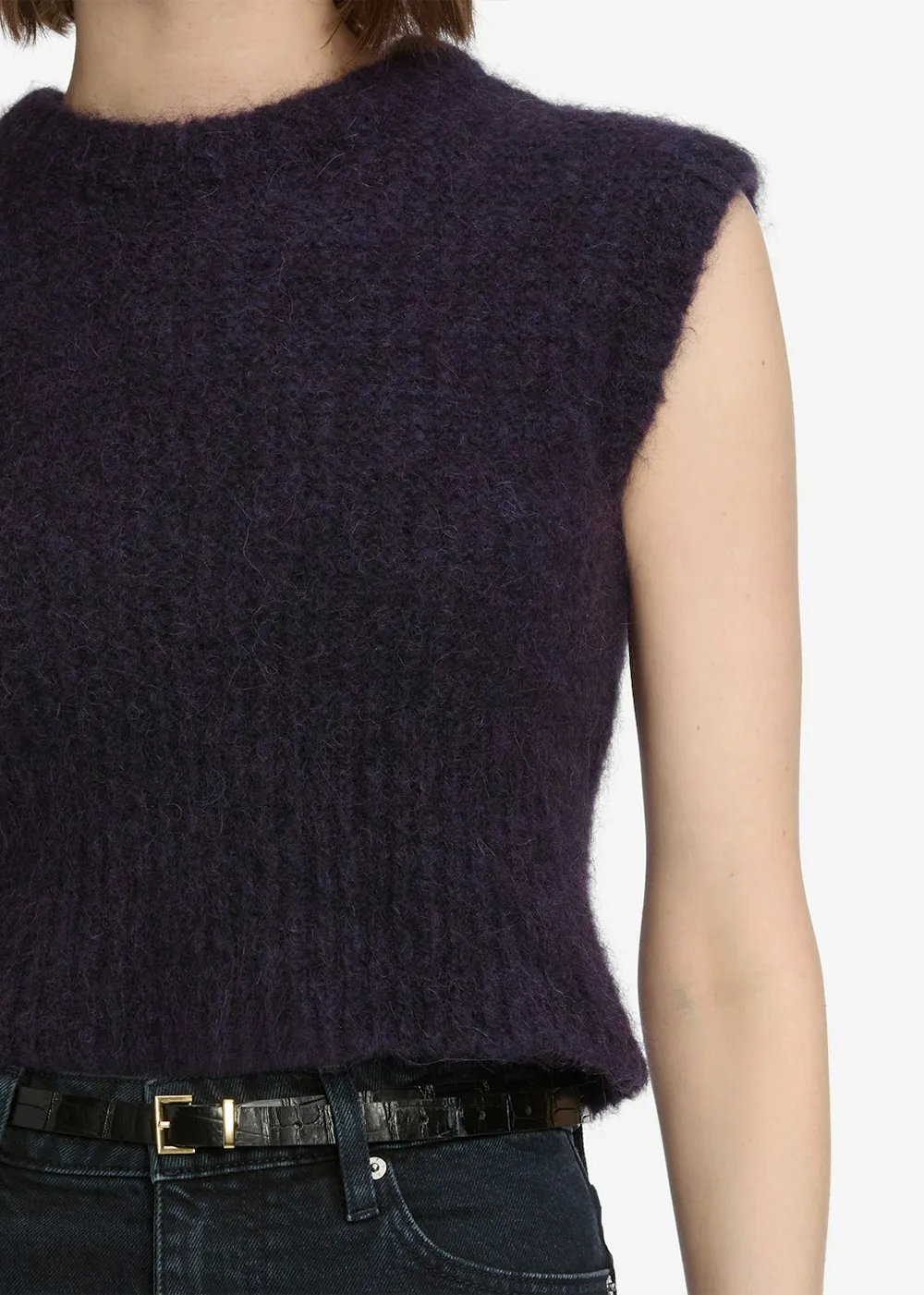 The Plush Vest Cold-Weather Essential Warm Knit Design