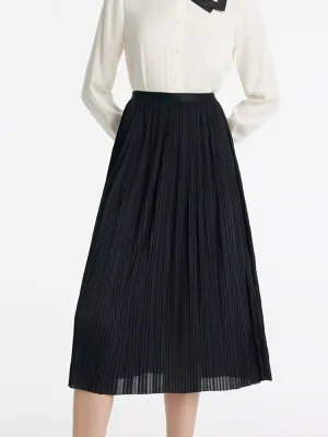 Contemporary Mood Pleated Women Half Skirt With Elastic Waistband