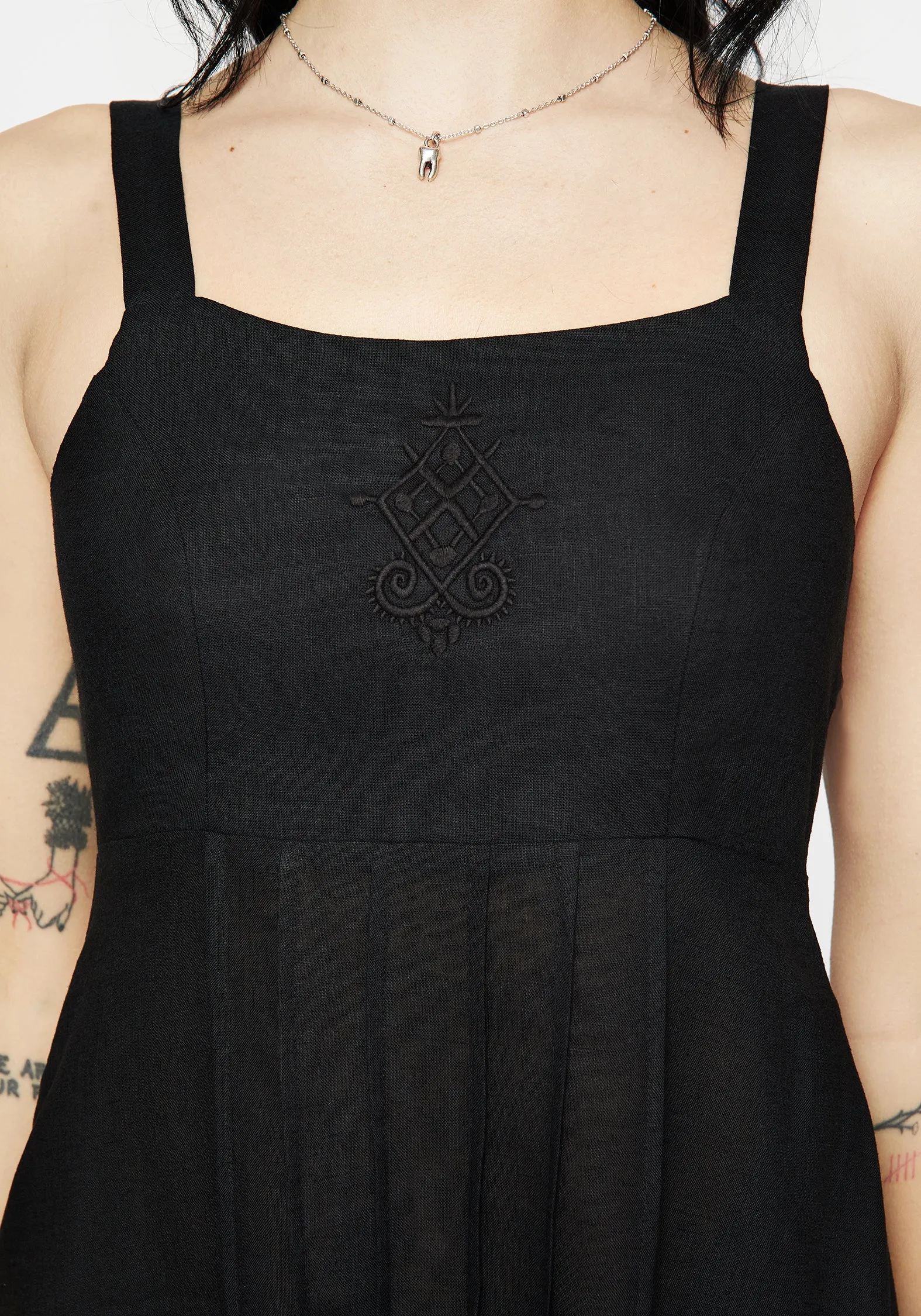 Boho Spirit Golden Hour Merrymount Embroidered Midaxi Dress
