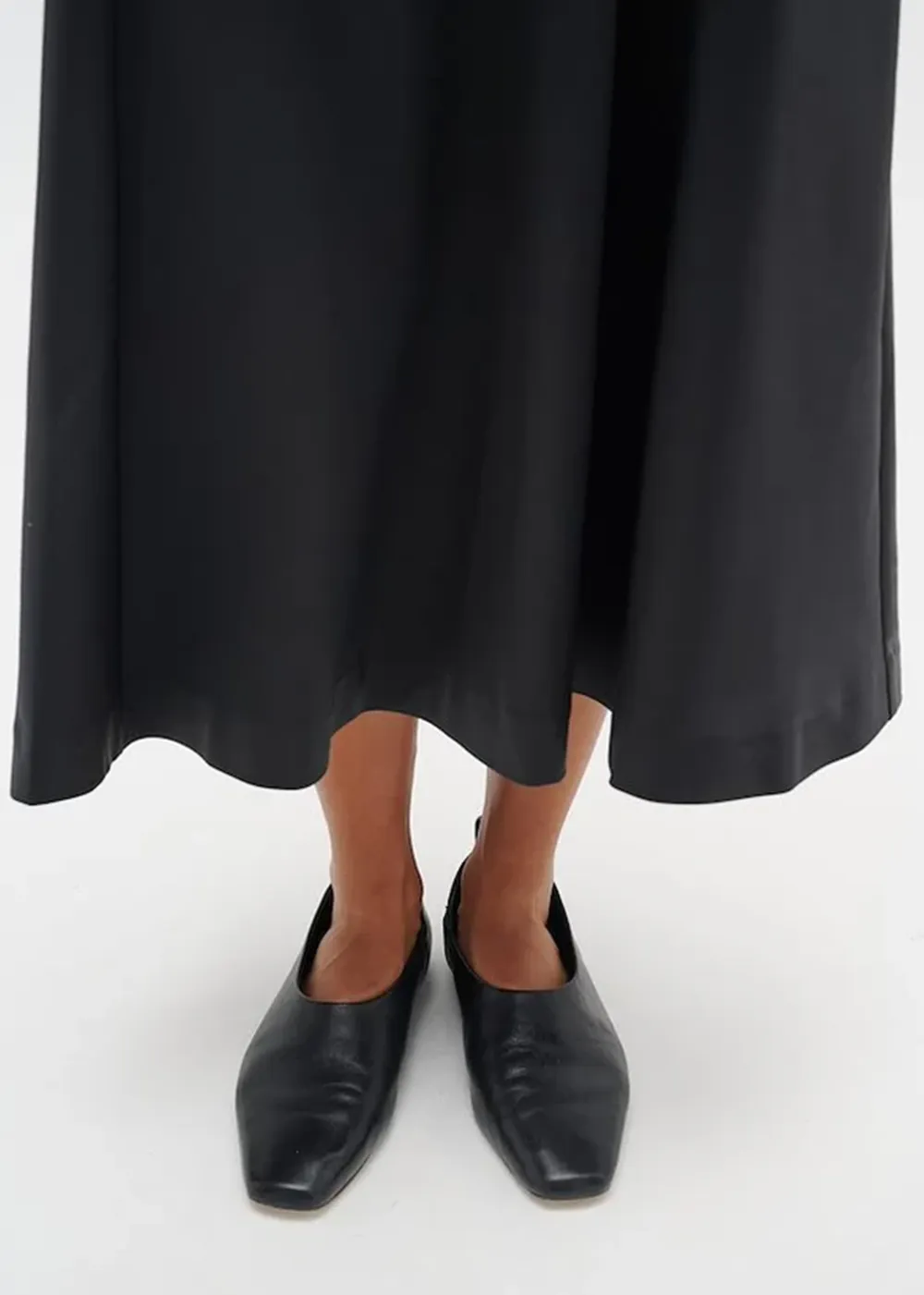 Summer Outfit Hip Skimming Zilky Skirt