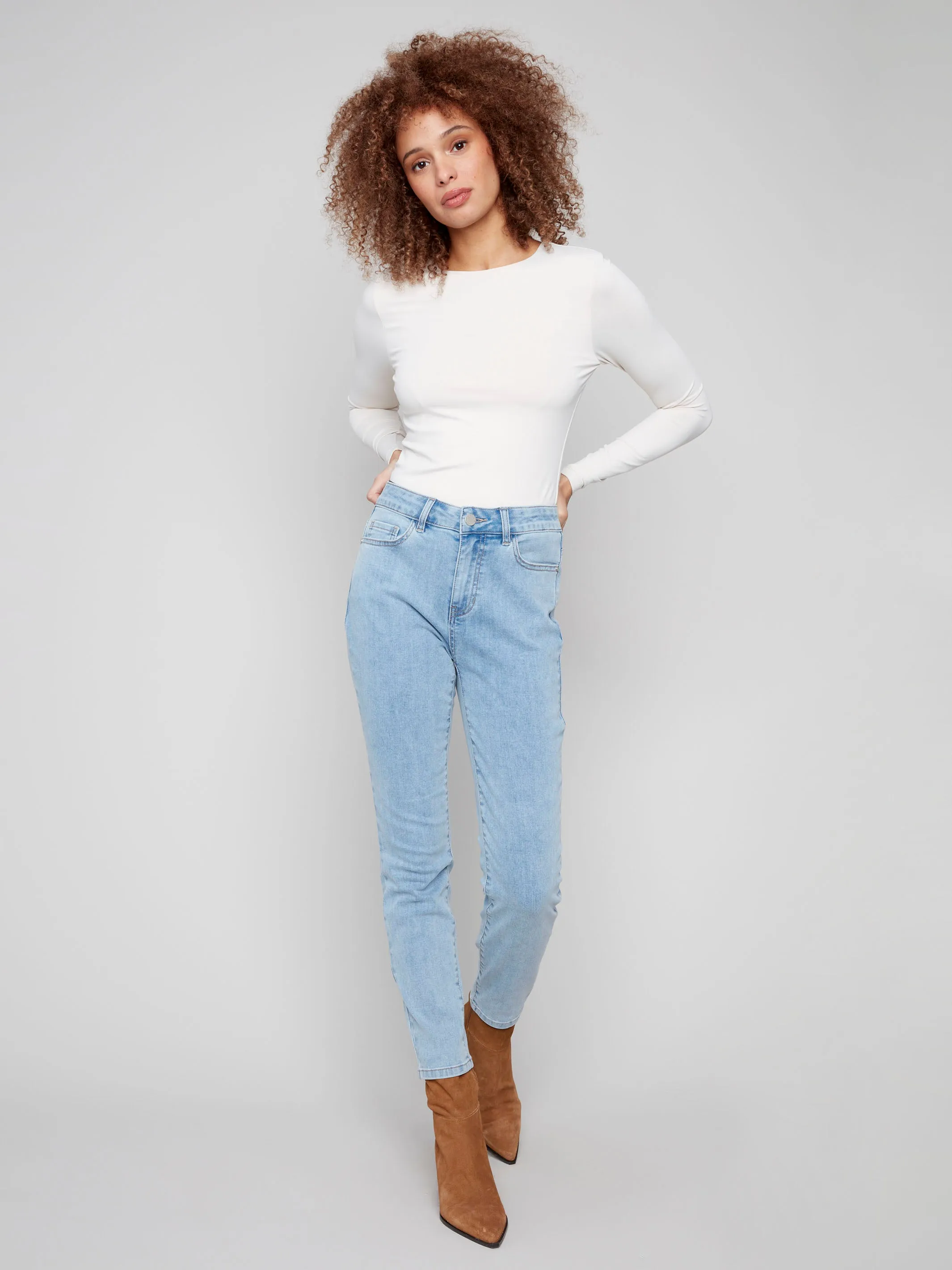 Claudia Slim Leg Jeans - Light Blue Beach Day Modern