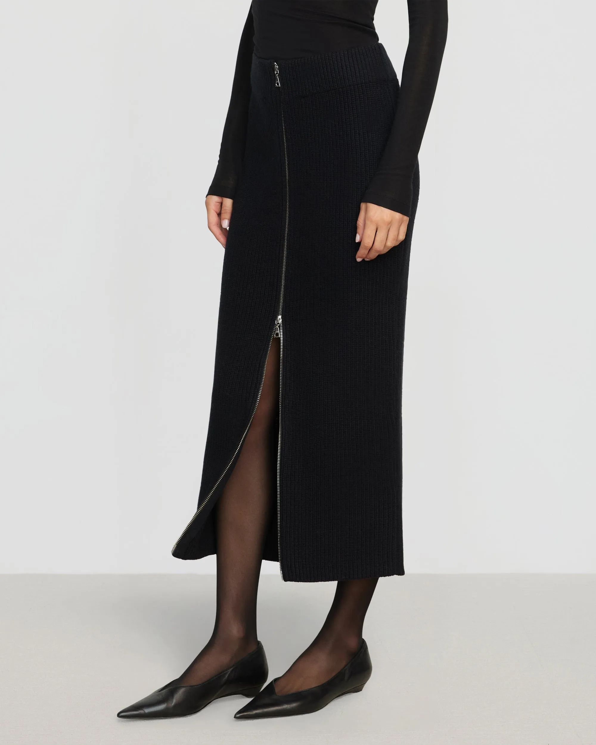 Cozy Outfit Sutton Front-Zip Sweater Skirt
