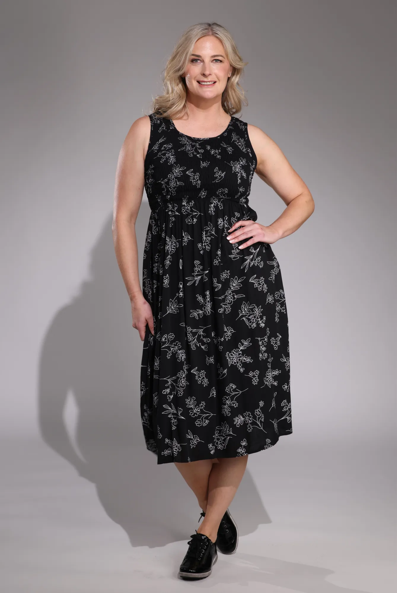 BreathableLining Dress | Blk White Stitch Floral | 3357C1