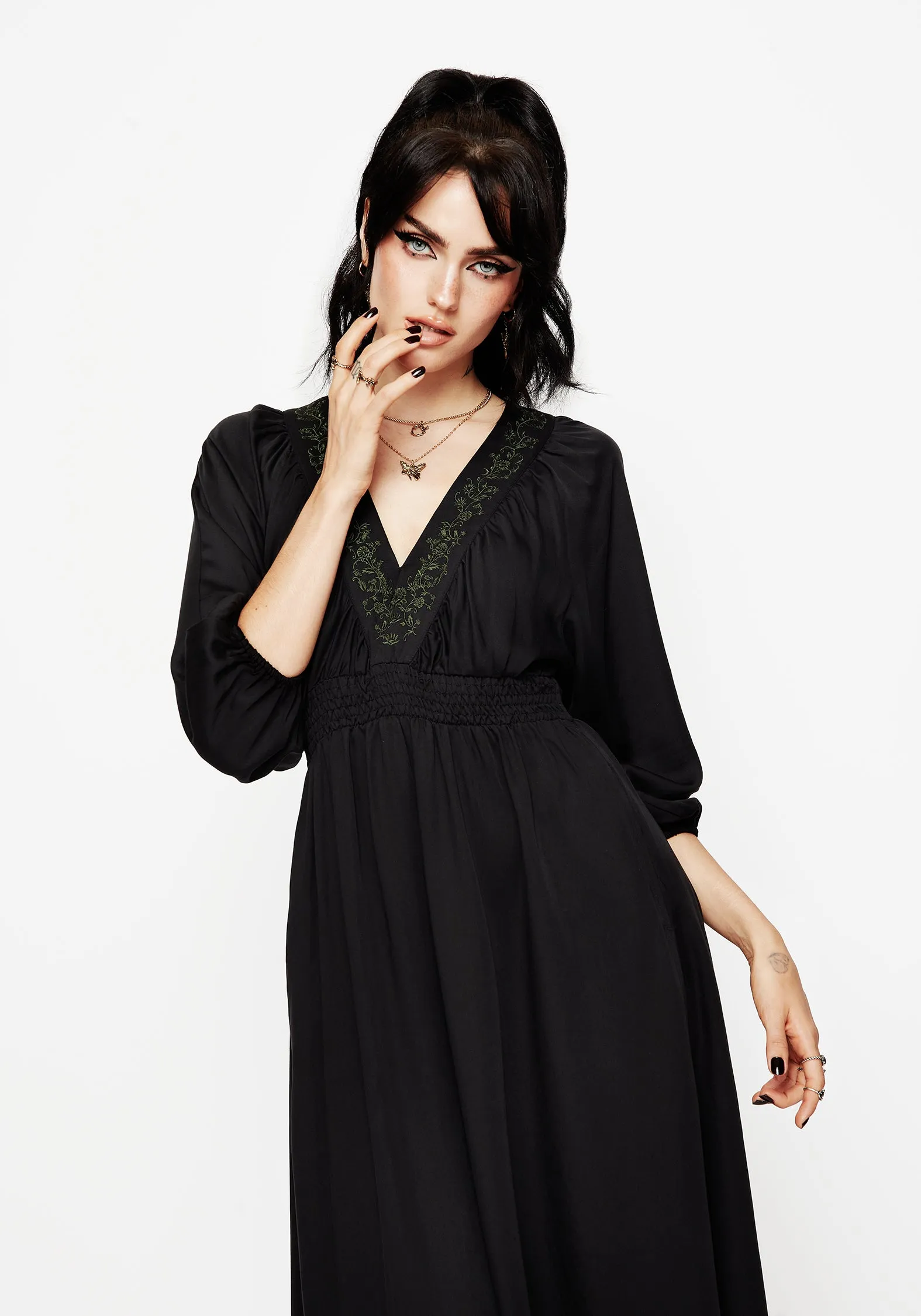 Wood Path Veil Floral Embroidered Batwing Midaxi Dress