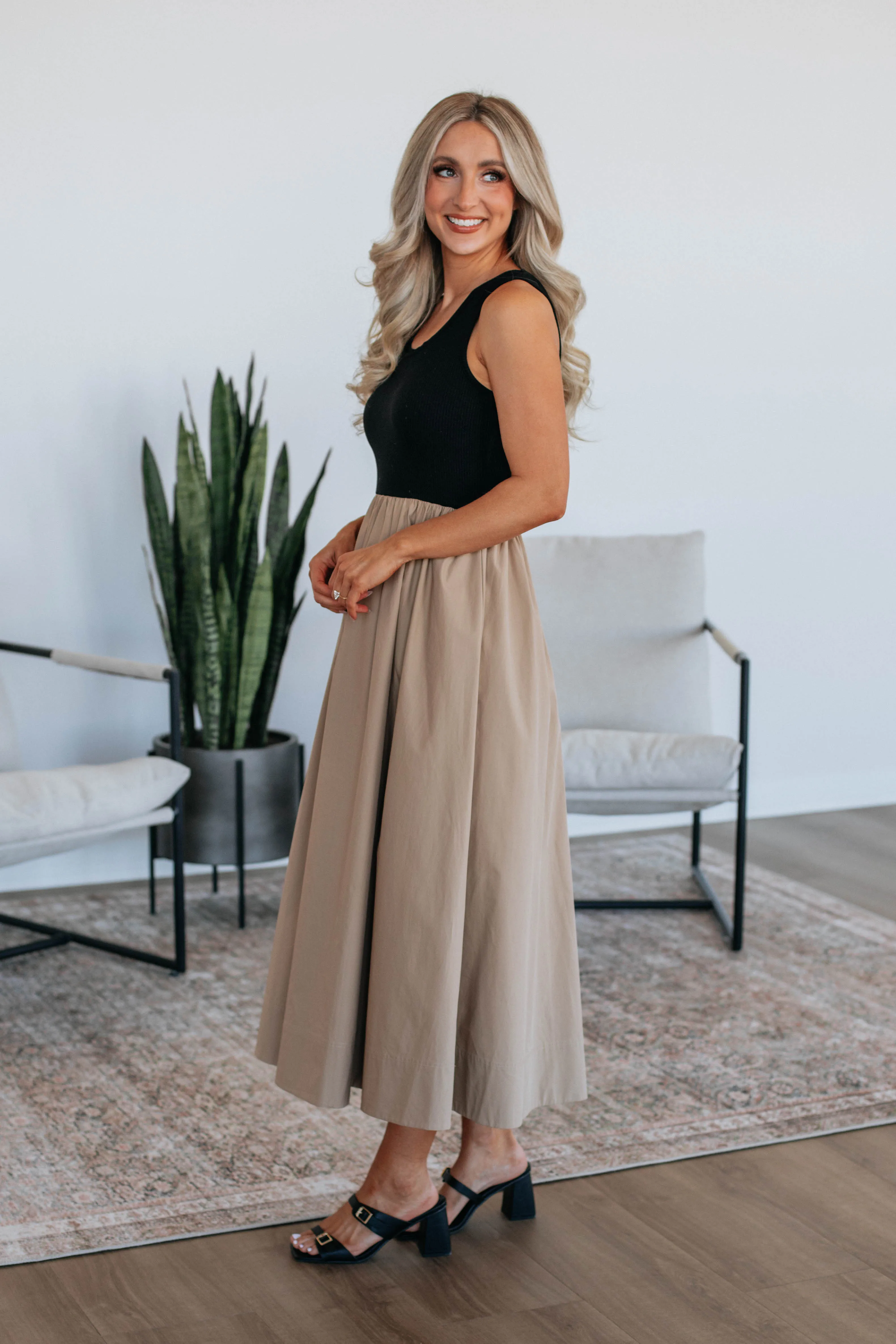 Diella Contrast Dress Space Glow Bridal Mood