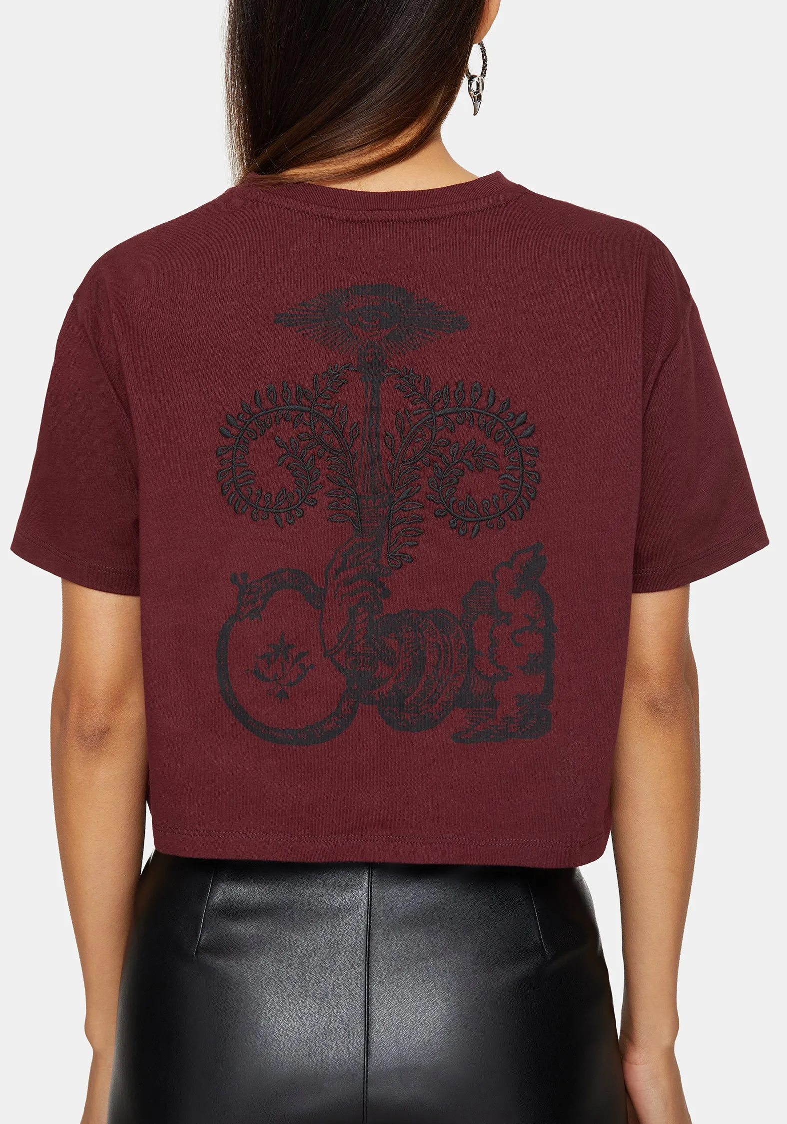 BreathableMeshLining Comfortable Layering Xove Medieval Graphic Boxy Crop Cotton T-Shirt