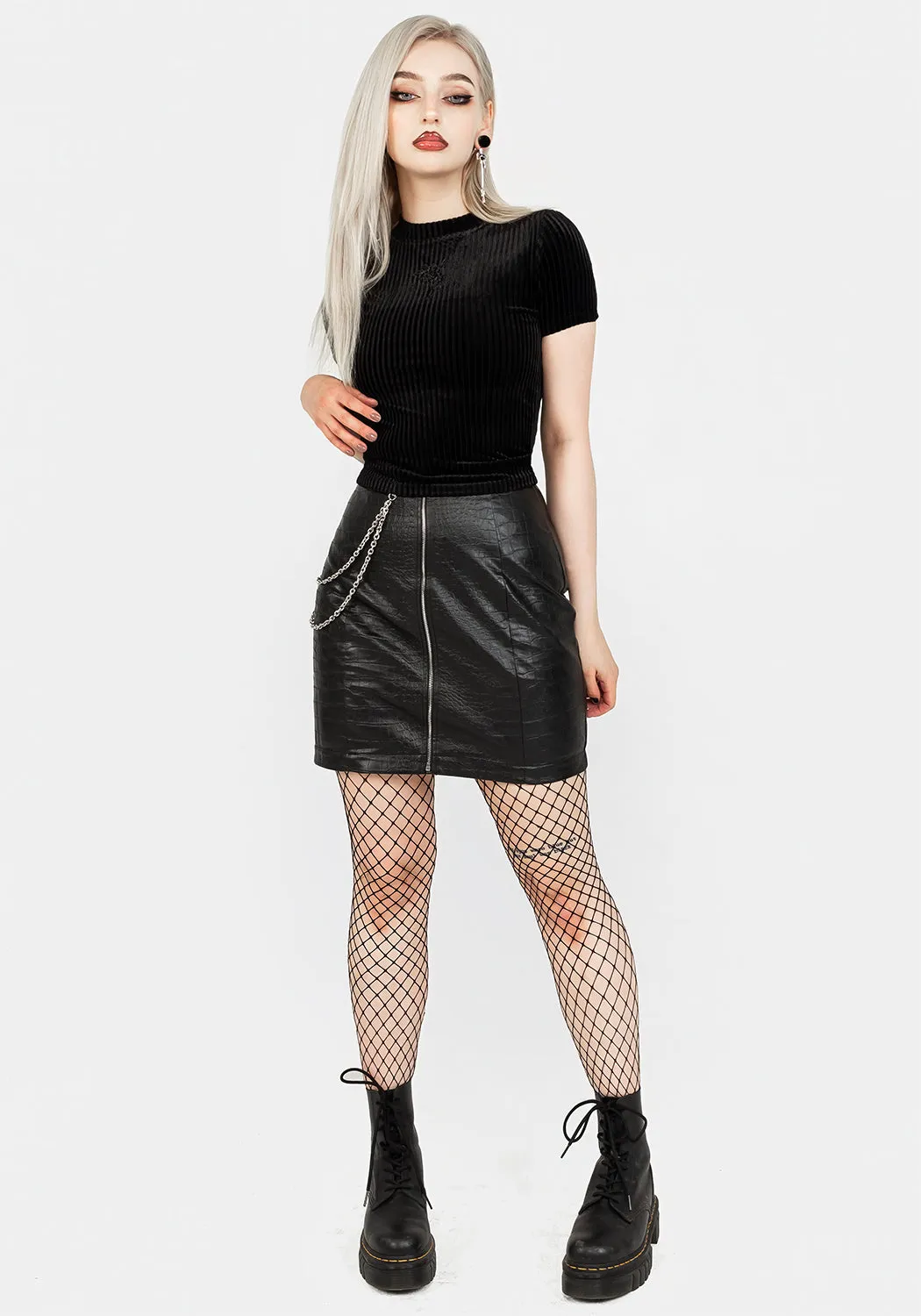 Rosaline Velour Rib Crop Top Cool and Relaxed Smooth Flatlock Stitching