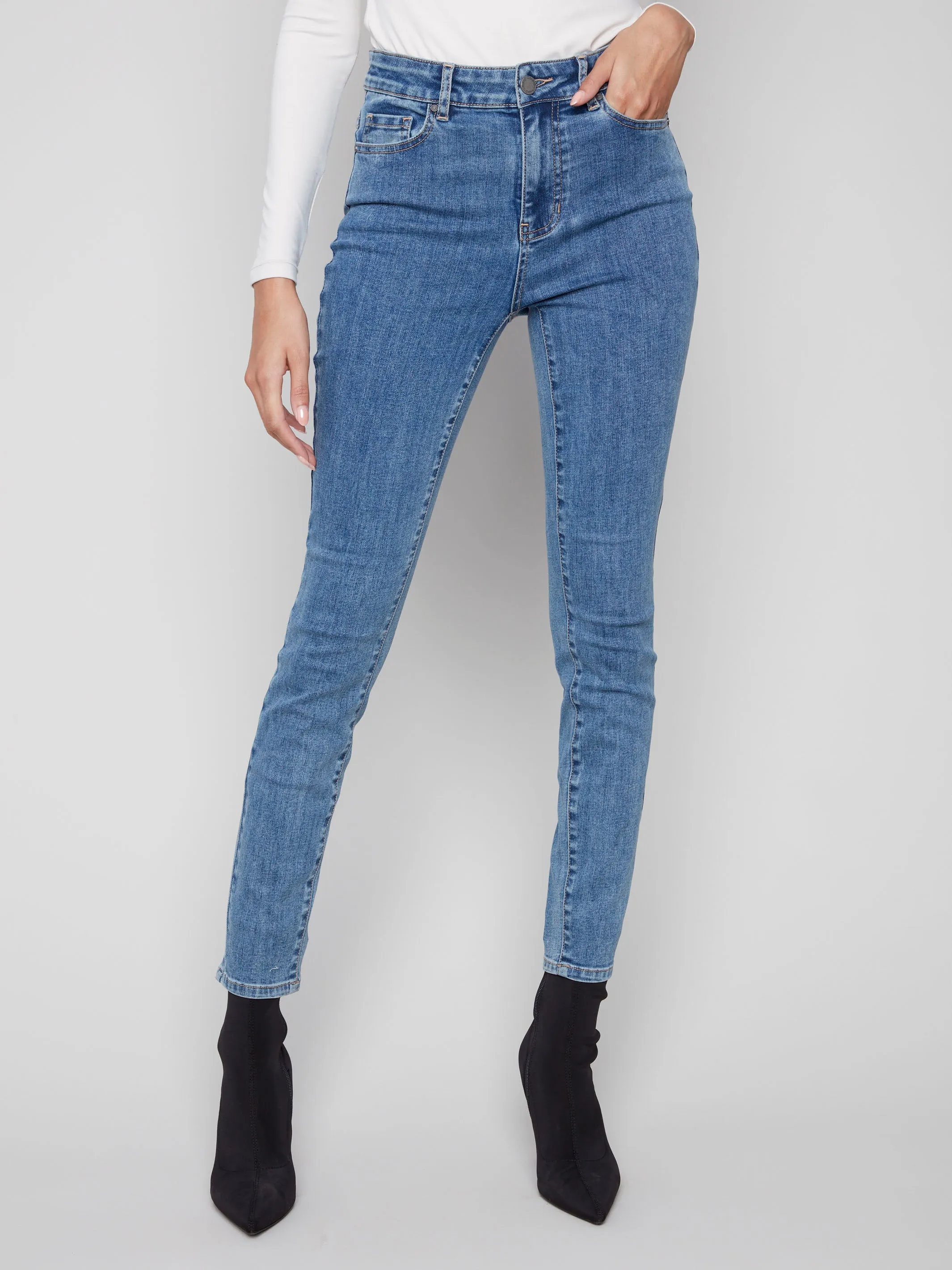 Carine Skinny Jeans - Medium Blue Elegant Adult Fashion Style Simplicity