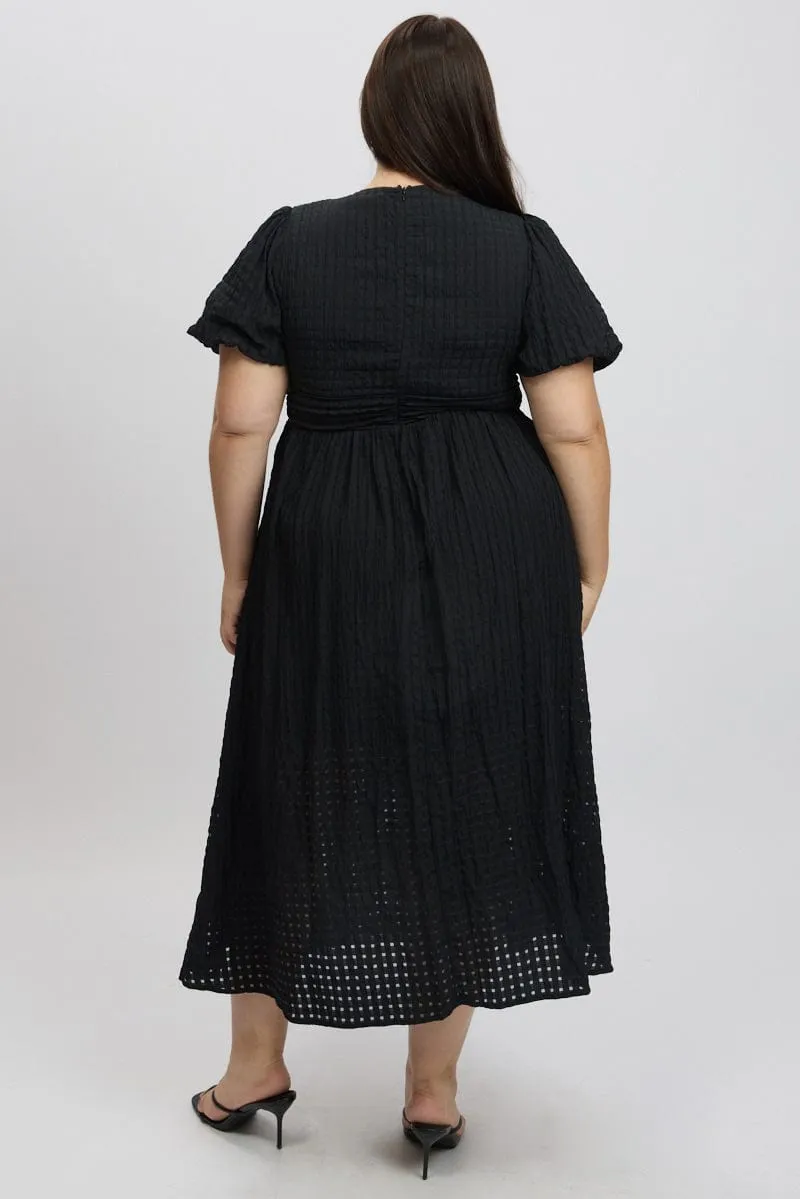 Free Walk Trendy evening gown for parties Black Midi Dress Short Sleeve V-Neck Window Check