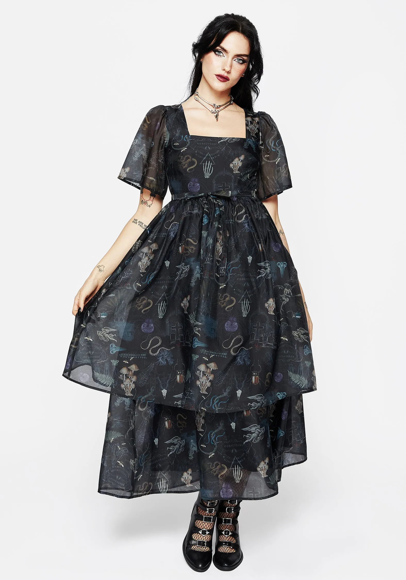 Maudeline Victoriana Print Layered Organza Midaxi Dress Elegant maxi dress for wedding Classic sleeveless floor dress