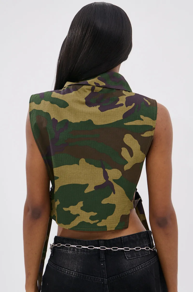 EXCLUSIVE CAMO CROP TOP female users