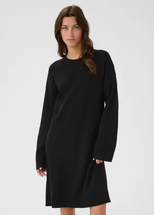 Sanga Dress Chic and Simple