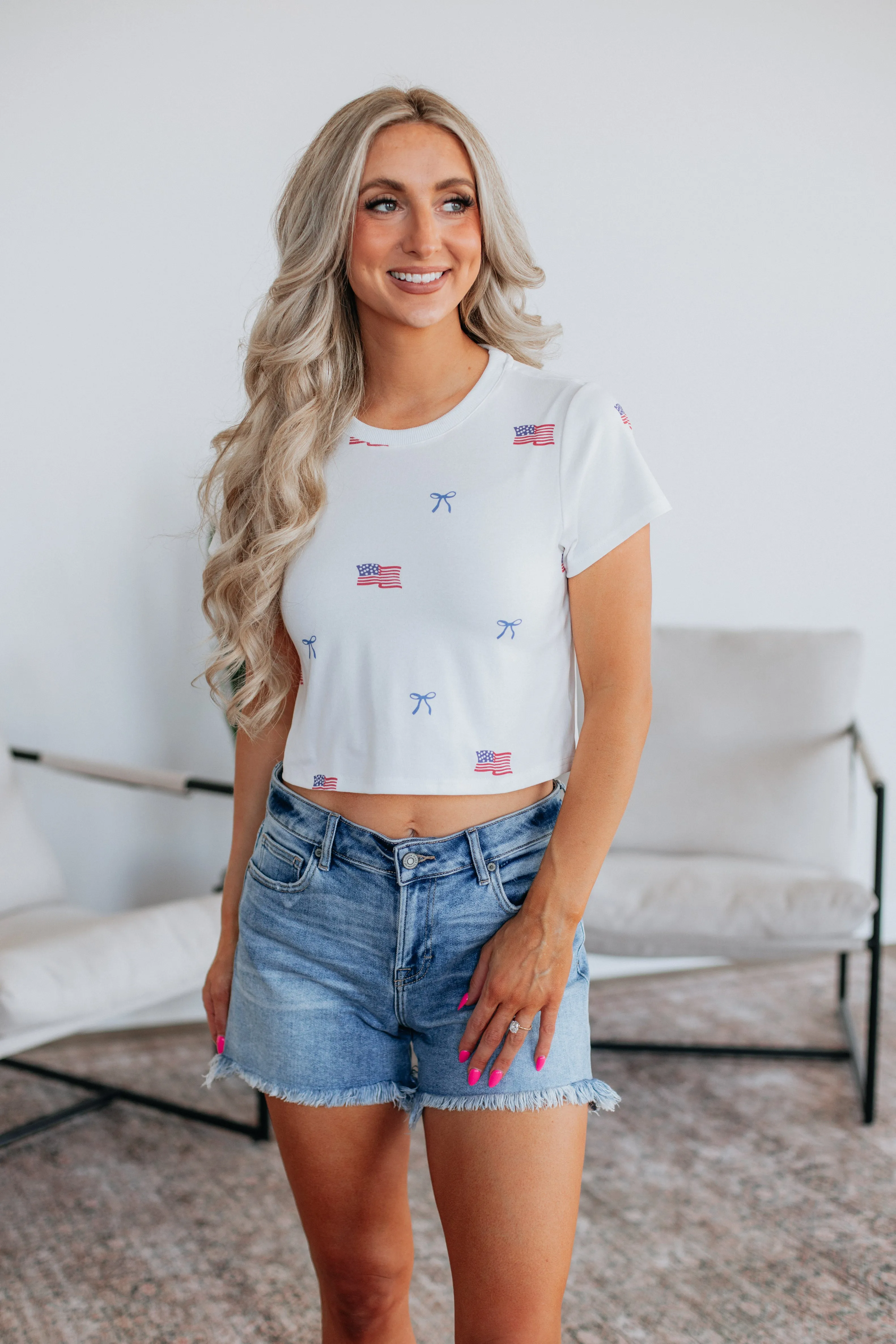 Versatile Comfort Wear Stylish and Relaxed Bows & Stripes Tee