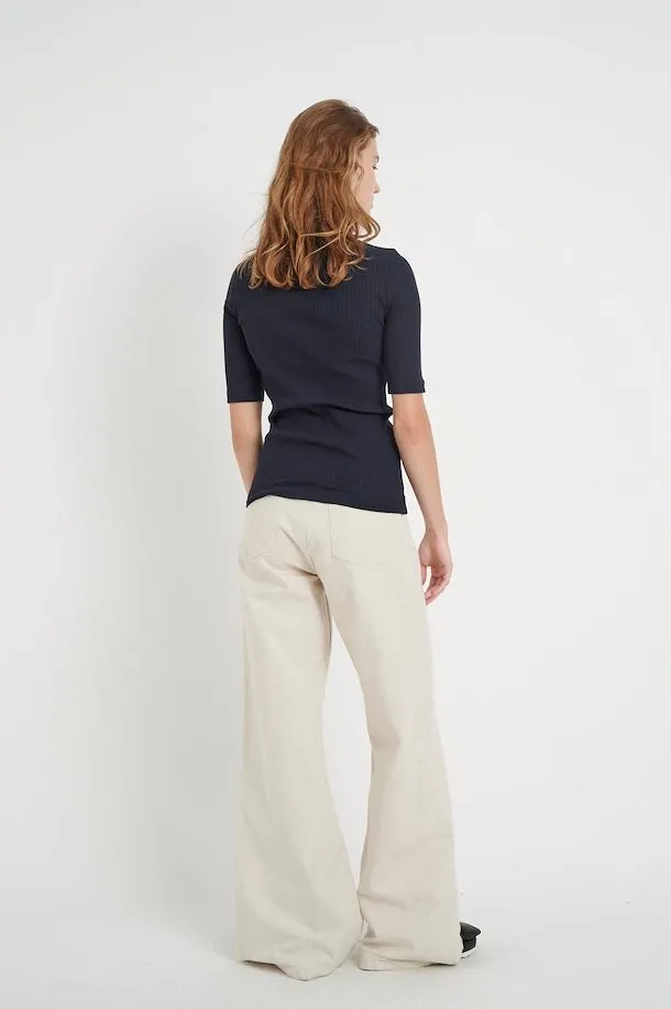 Dagna T-Shirt MinimalistStitching