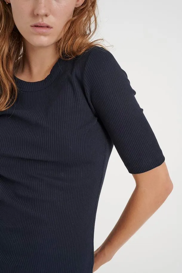 Simple and Relaxed Chill Style Dagna T-Shirt