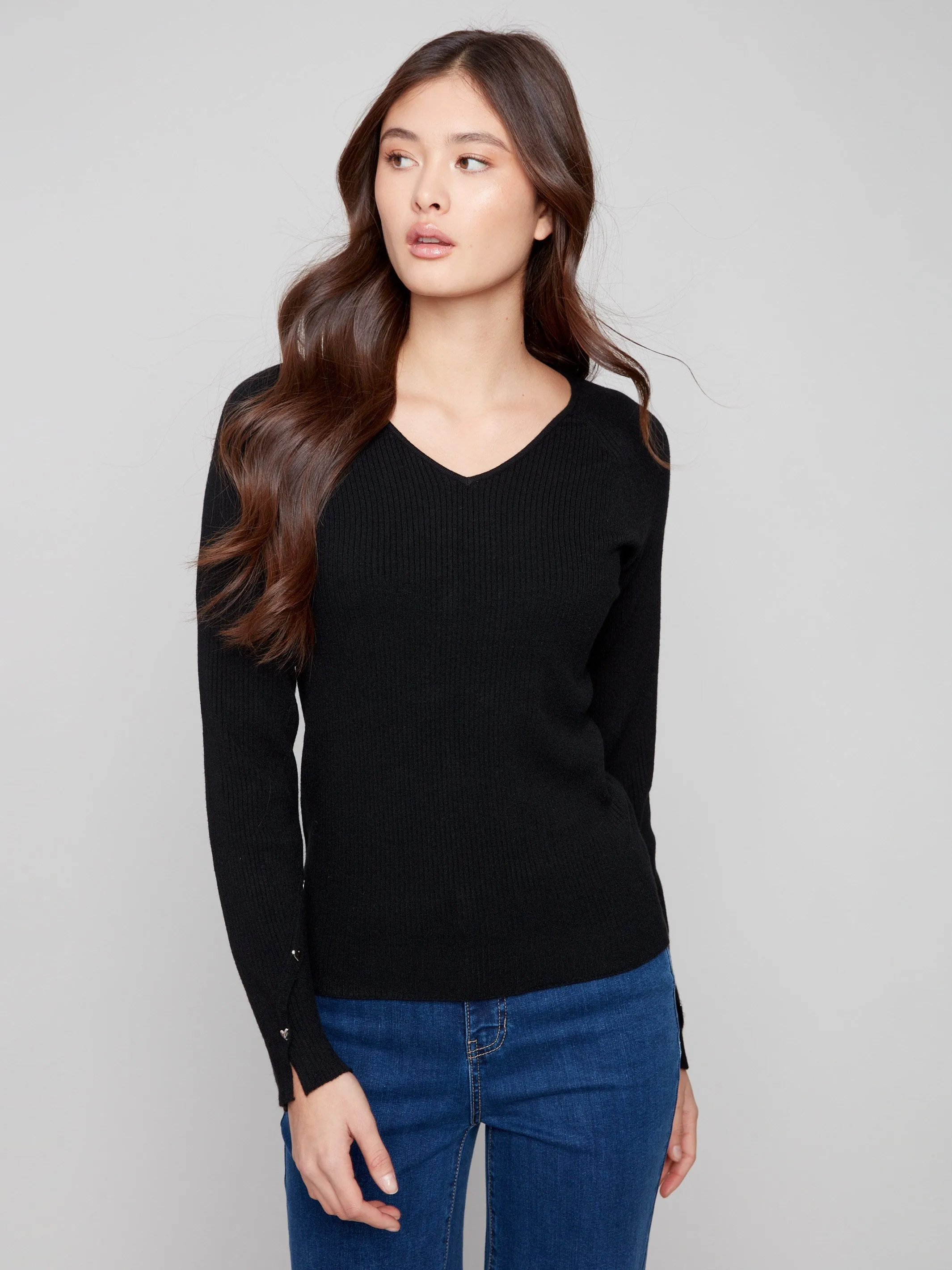 Ribbed V-Neck Sweater With Heart Rivets - Black Knit Fabric