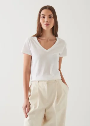 Relaxed fit style Classic Fit V Neck T-Shirt