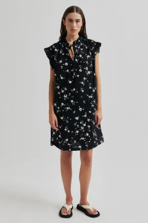 Breezy Fit Quin Dress