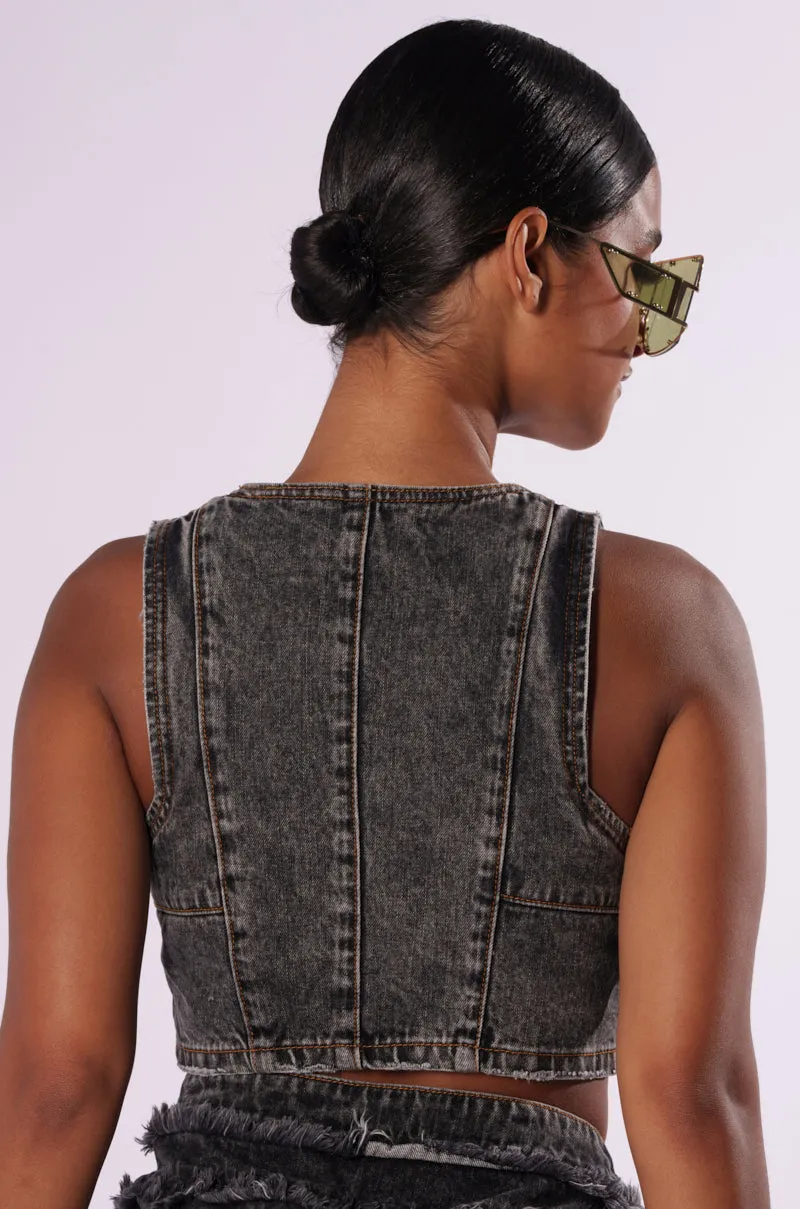 Anti Chafe Design Non Restrictive Fit ZIP ME UP DENIM TANK