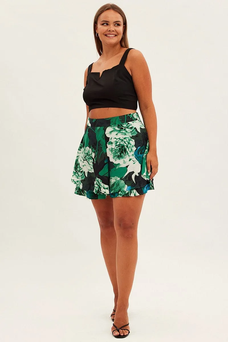 Abstract Print Layered Shorts High Rise Monochrome Outfit Smart Casual