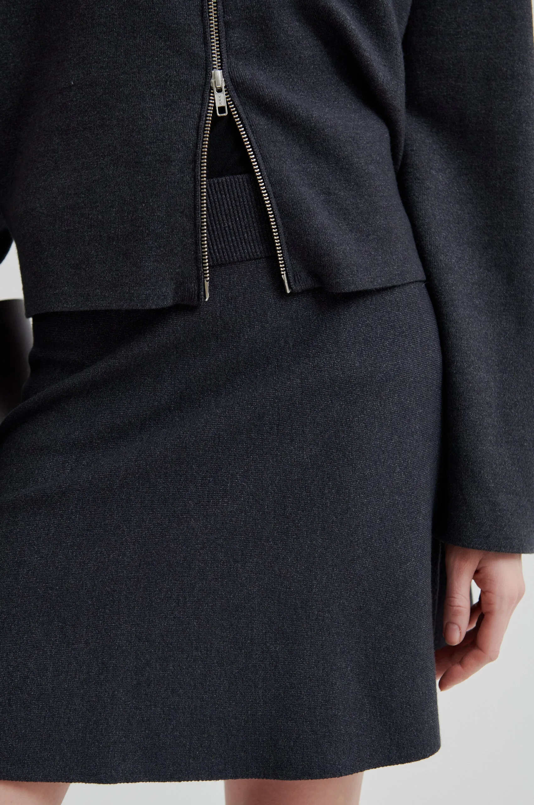SustainableTextiles Active Ease Siv Knit Short Skirt