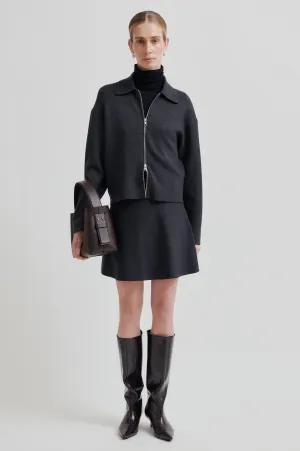 Siv Knit Short Skirt Stylish Protection
