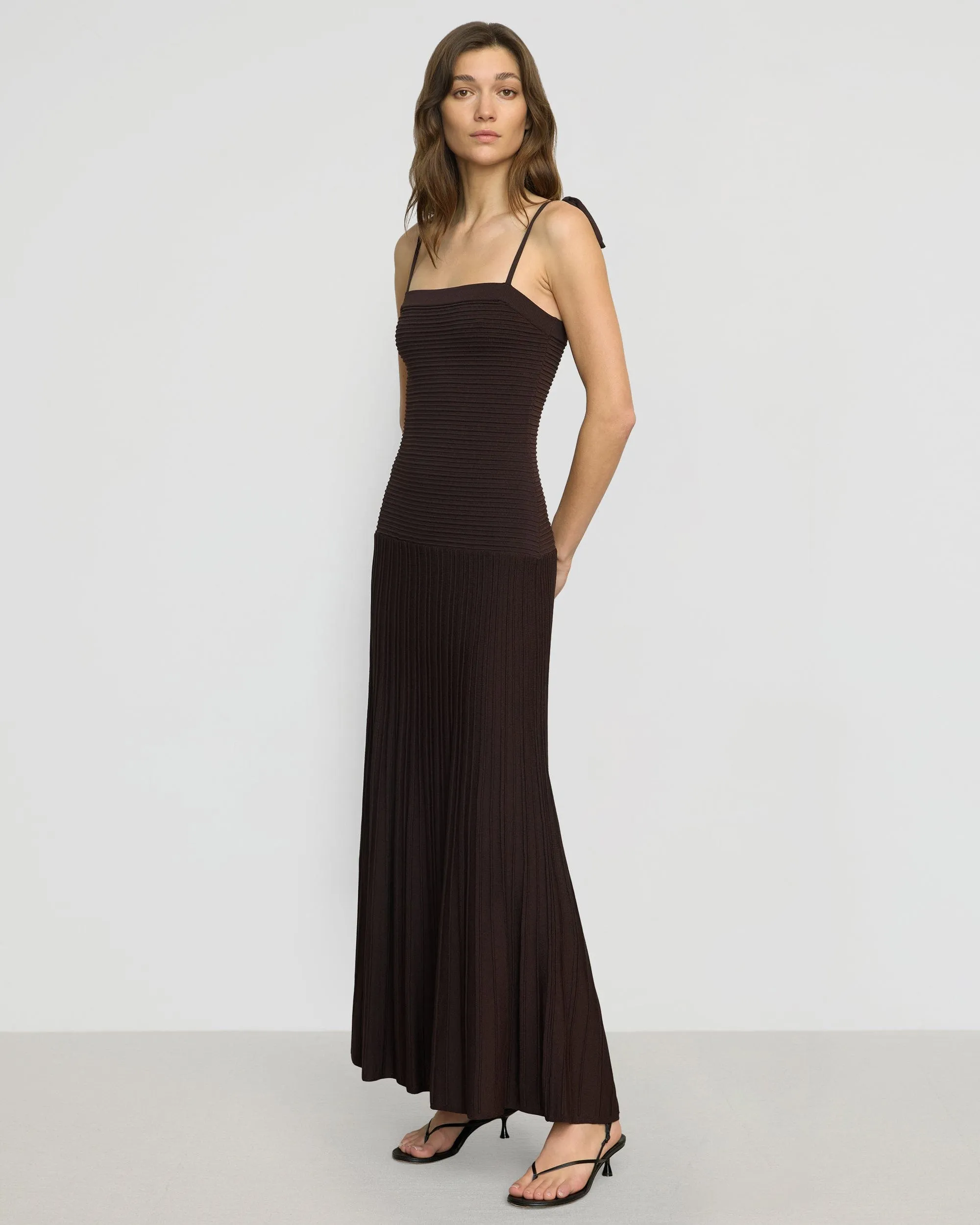 Colorfast Dye Laid-Back Outfit Chan Ottoman-Knit Dress